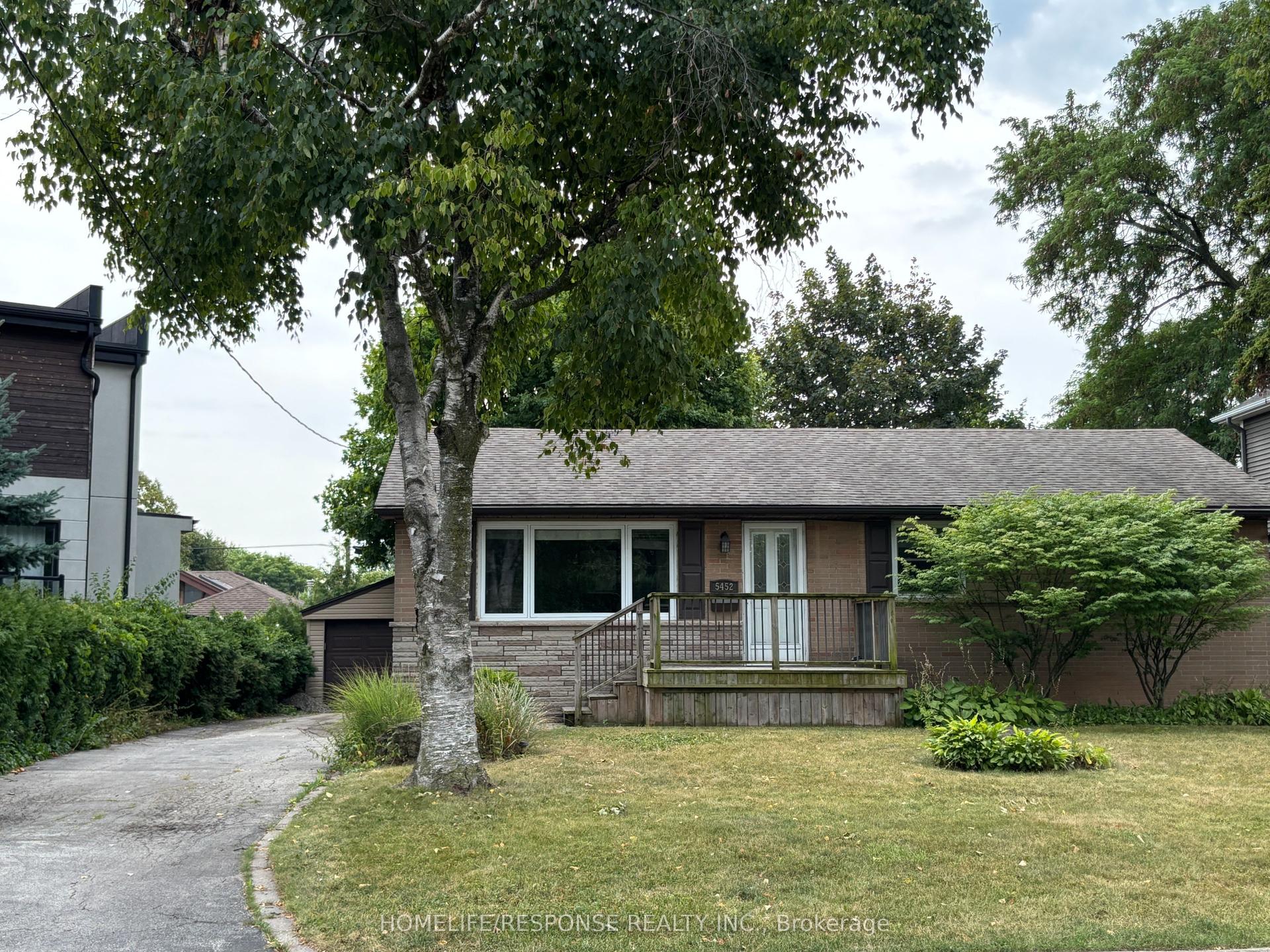 5452 CROYDON Road, Burlington — Detached for lease, photo 1