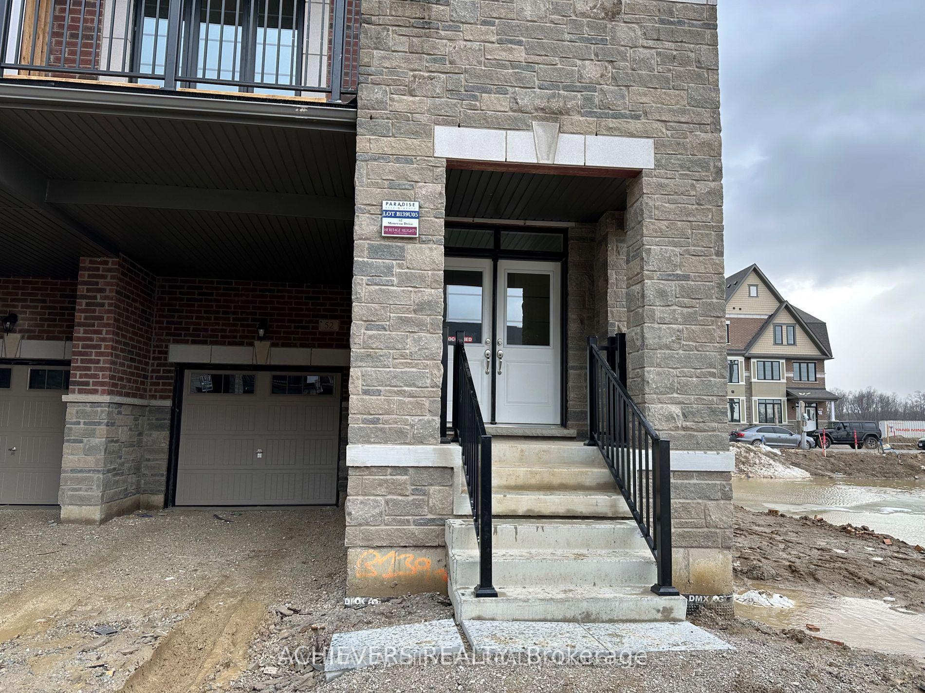52 Monreau Drive — photo 1