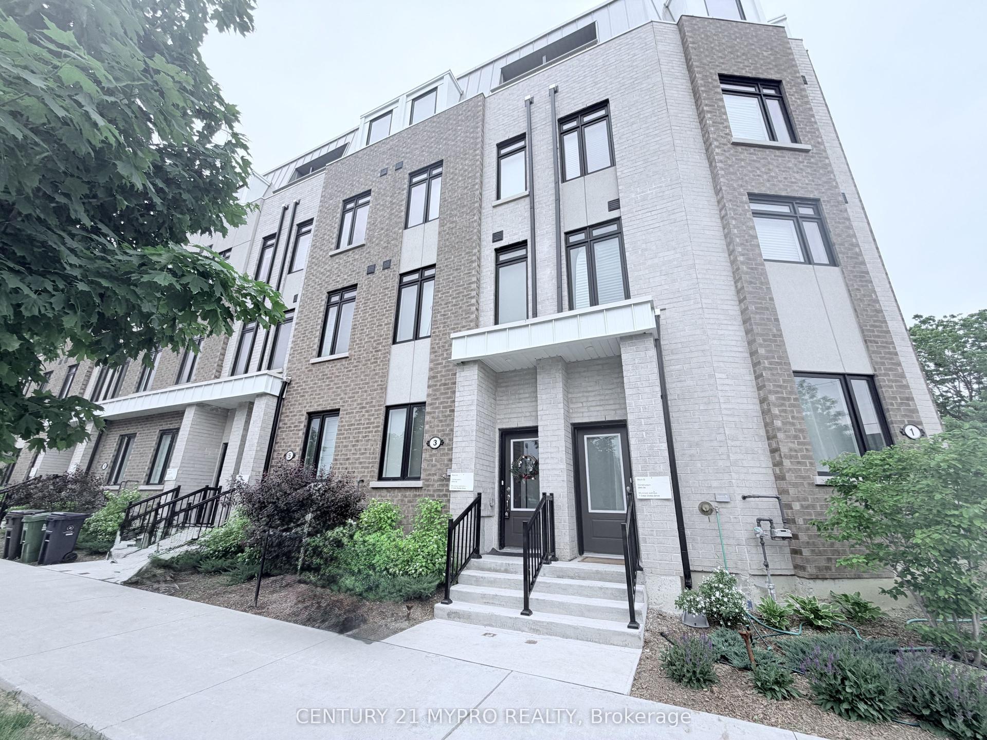 3 Case Ootes Drive — photo 1