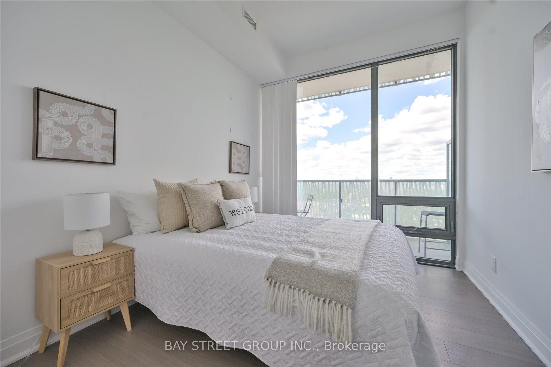 50 Charles Street E LPH4706 #LPH4706, Toronto — Condo for sale, photo 1