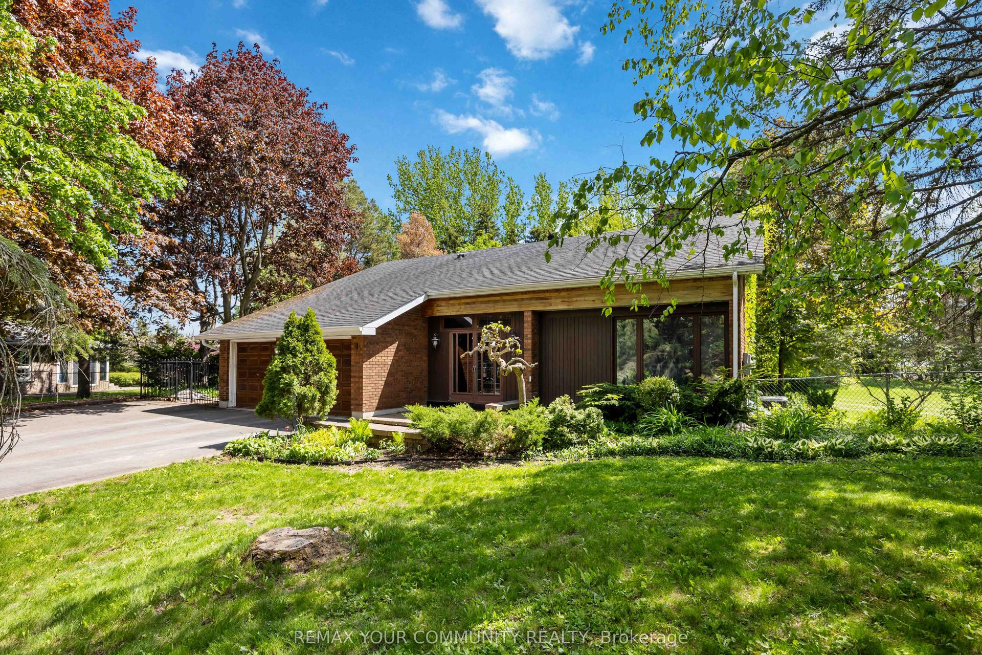 26 Knights Place — photo 1