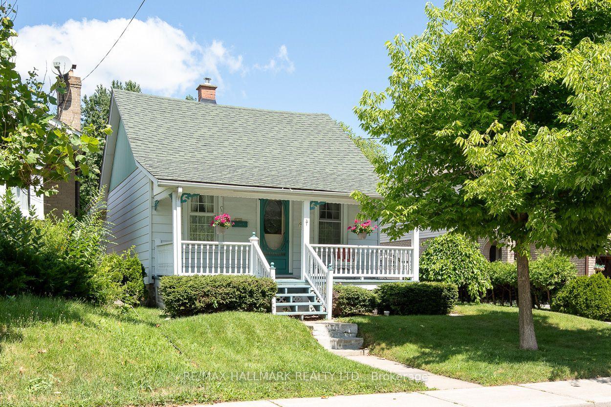 40 Pinegrove Avenue, Toronto — Detached for sale, photo 1
