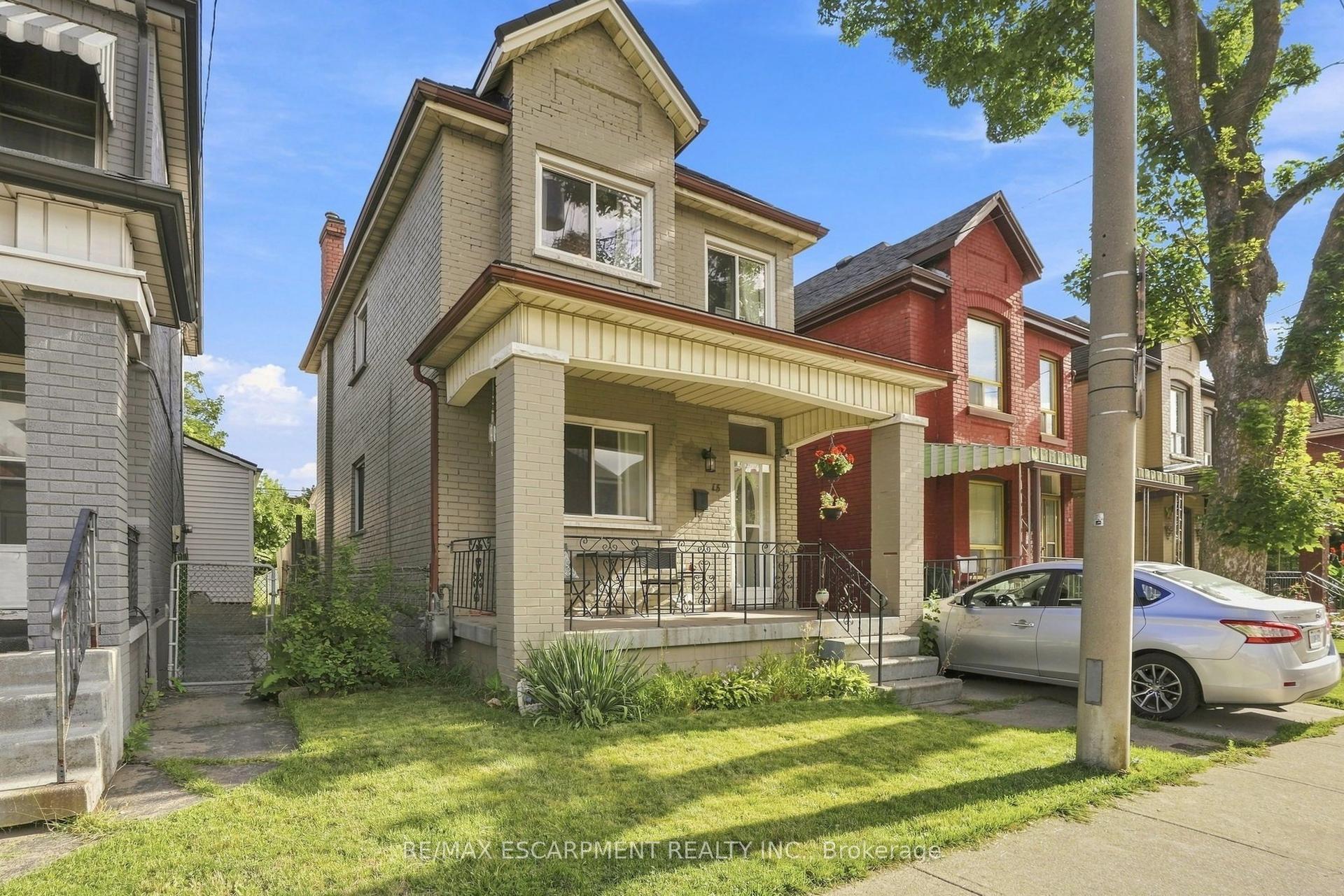 15 Clinton Street Upper #Upper, Hamilton — Detached for lease, photo 1