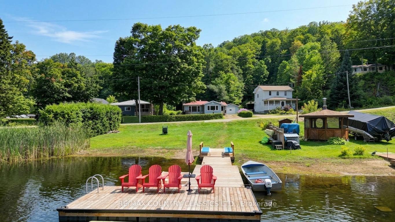 1055 Burleigh Road, Highlands East — Detached for sale, photo 1