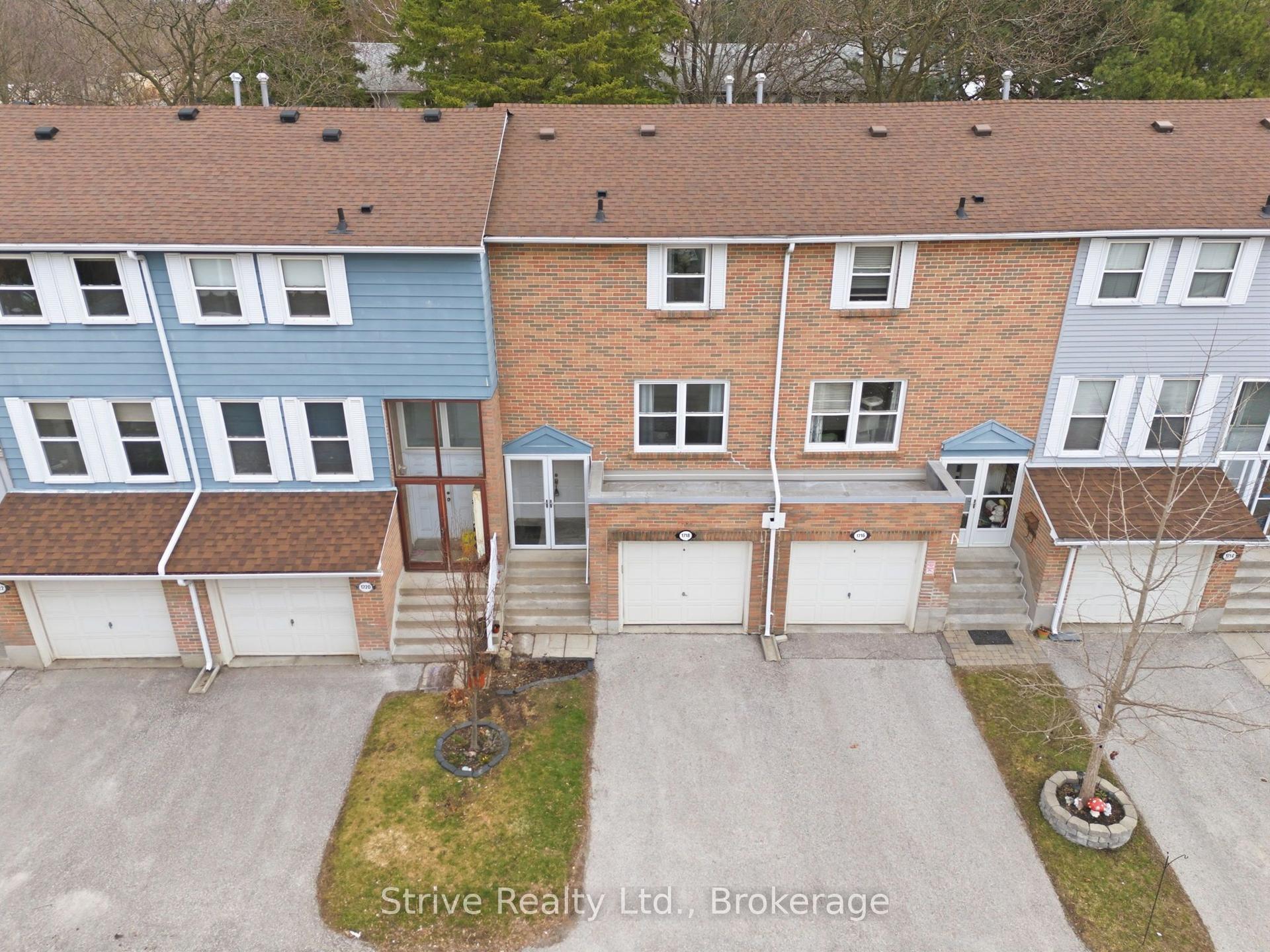 1718 John Street 33 #33, Markham — Condo Town for sale, photo 1