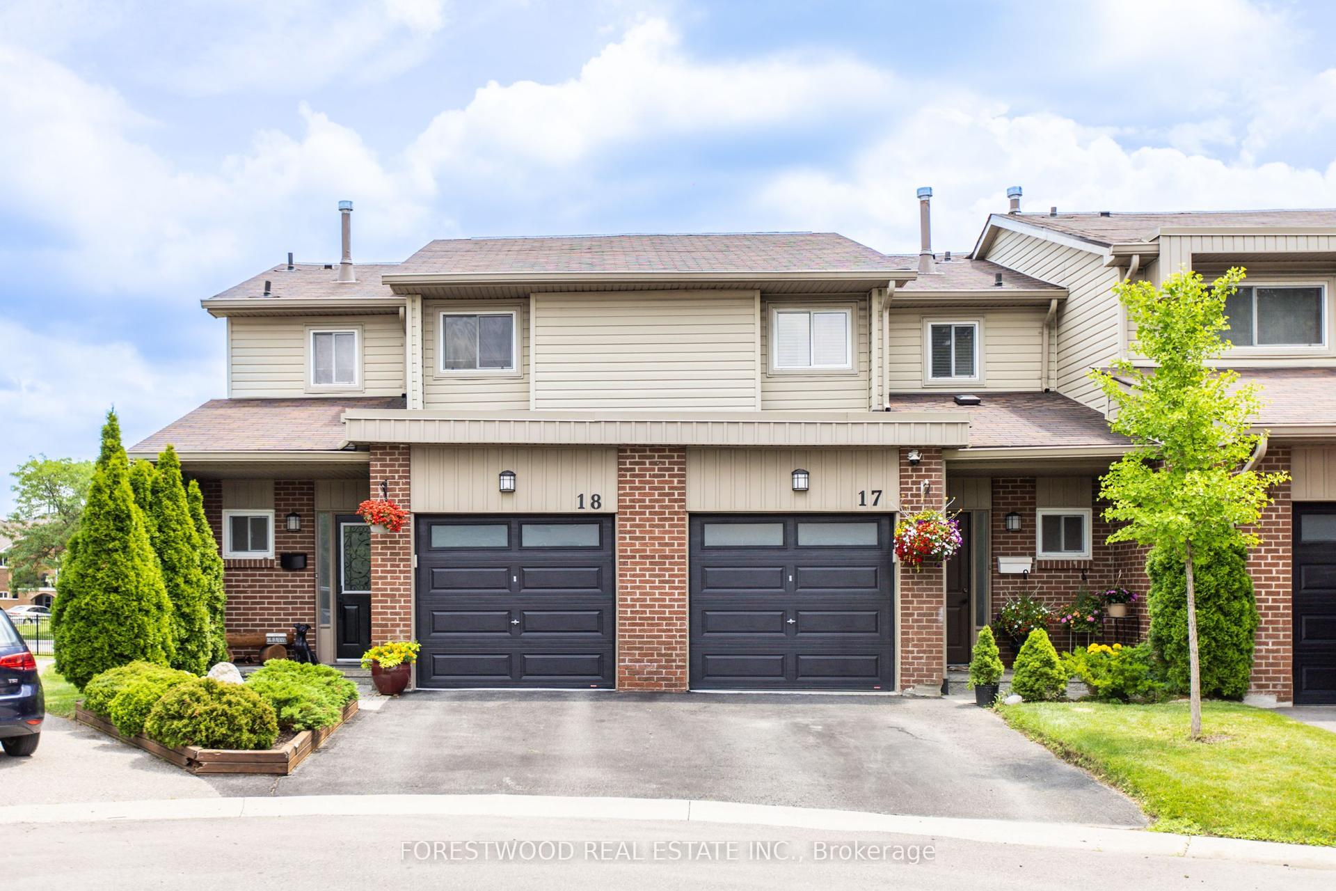 485 Meadows Boulevard 17 #17, Mississauga — Condo Town for sale, photo 1