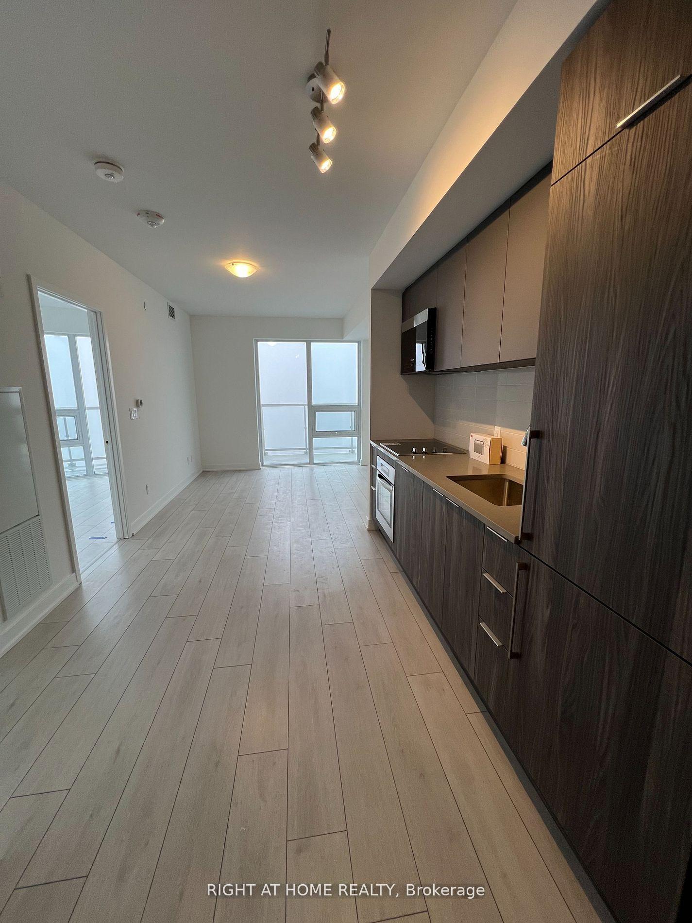 2033 Kennedy Road 3105 #3105, Toronto — Condo for lease, photo 1