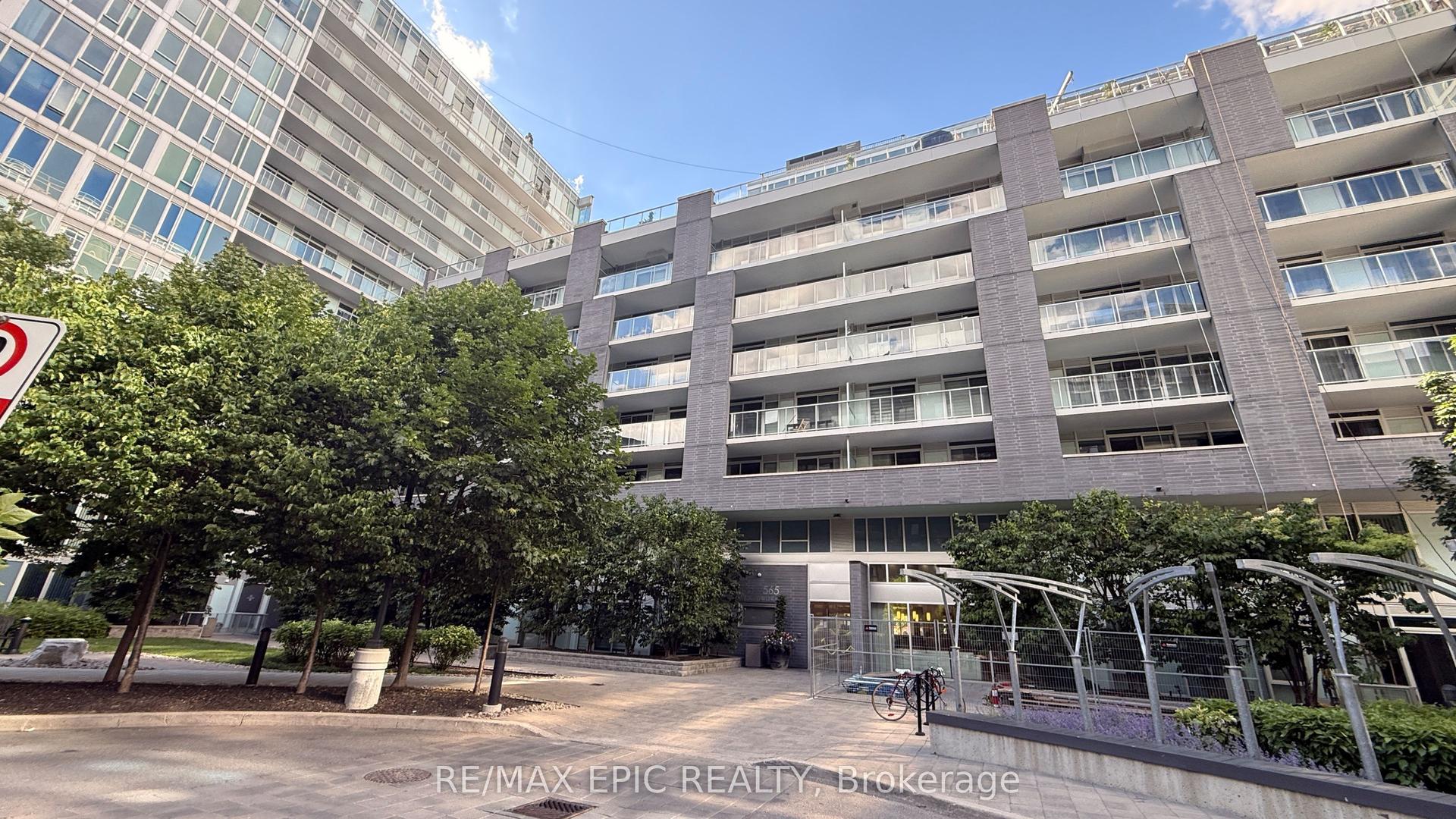 555 Wilson Avenue 906E #906E — photo 1