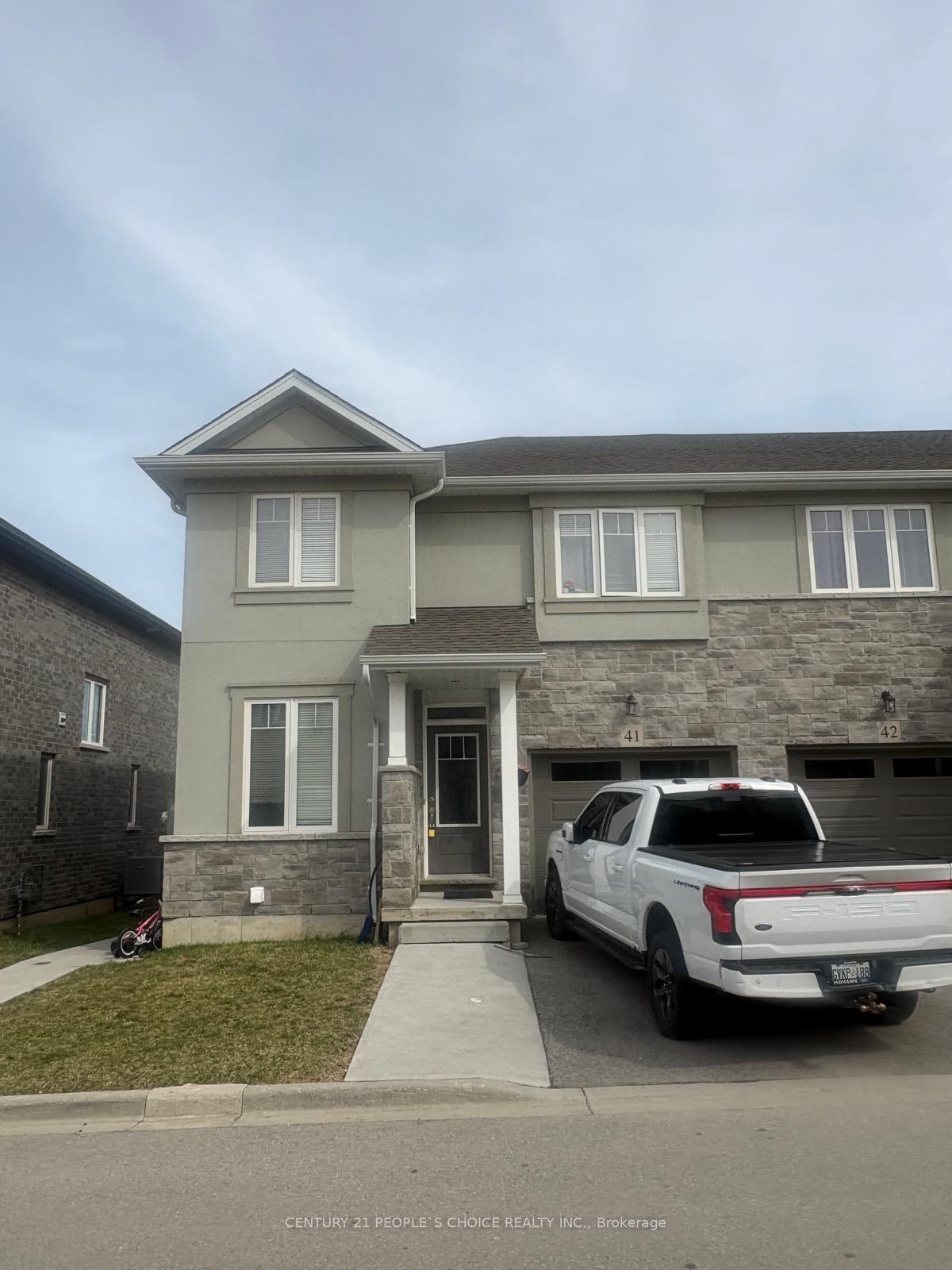 120 Vineberg Drive 41 #41 — photo 1