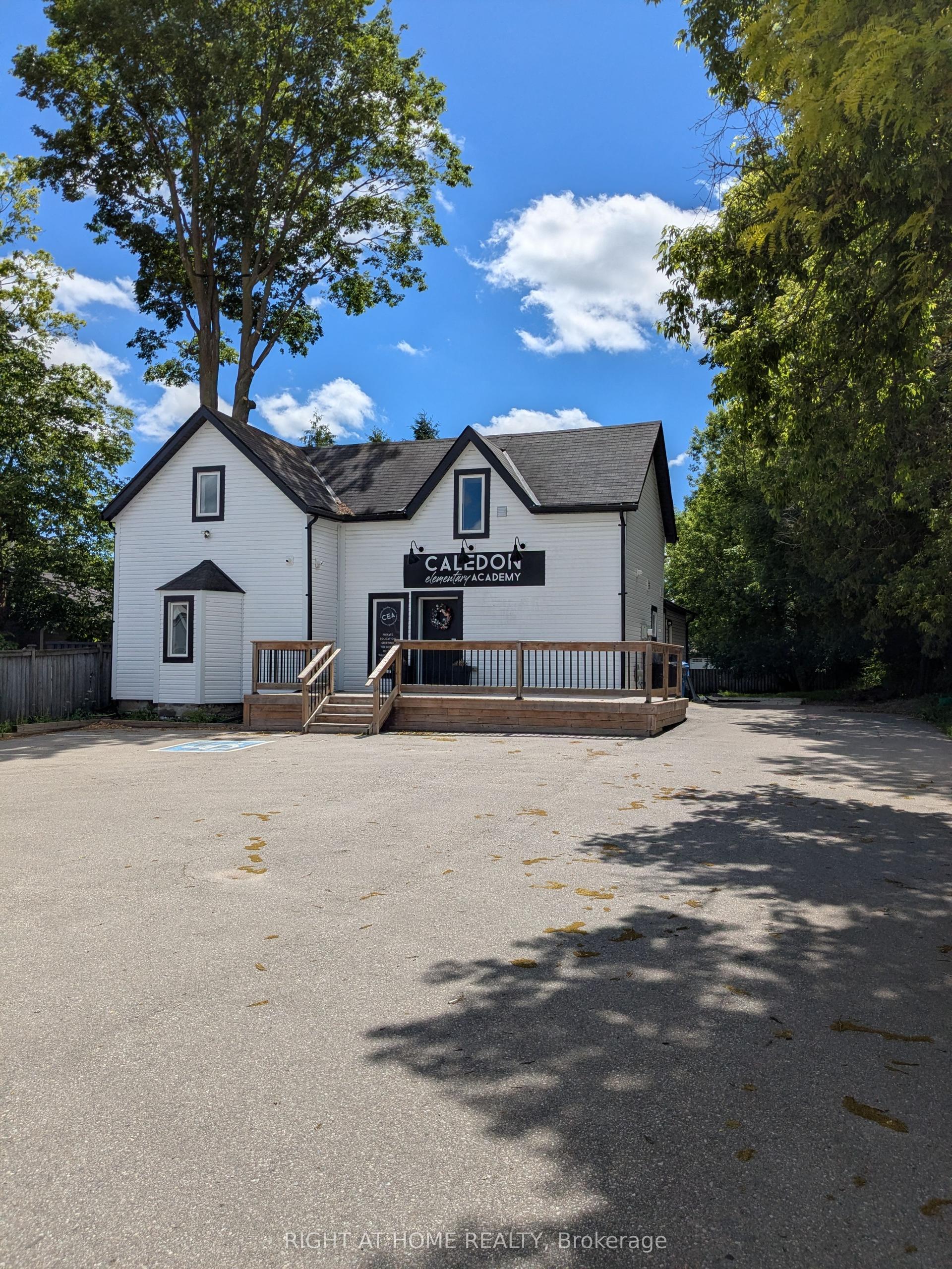 15964 Airport Road N, Caledon — Commercial for sale, photo 1
