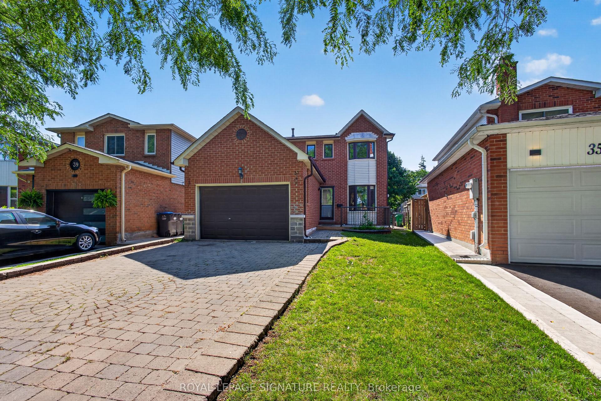 37 Oleander Crescent, Brampton — Detached for sale, photo 1