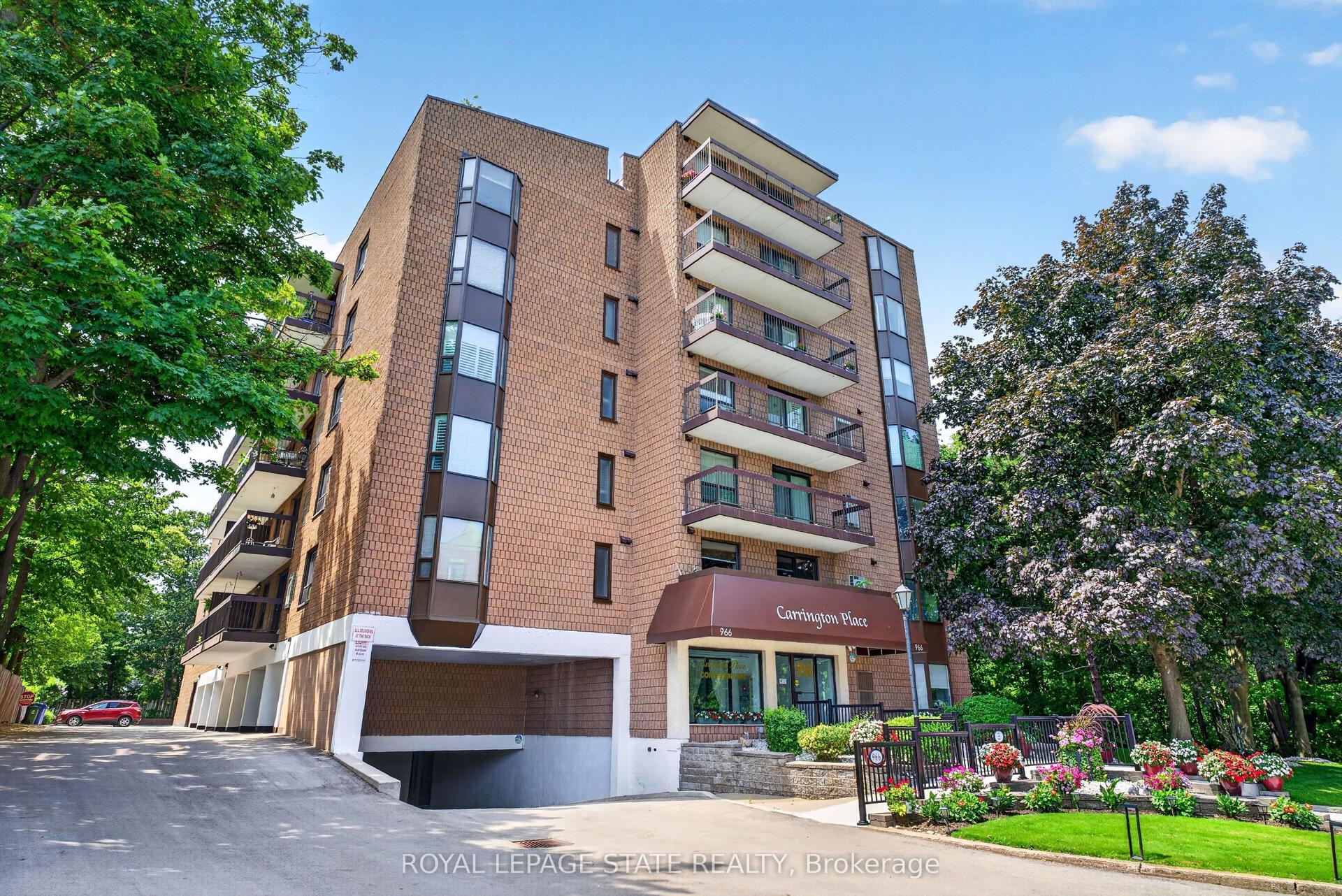 966 Queenston Road 203 #203, Hamilton — Condo for sale, photo 1