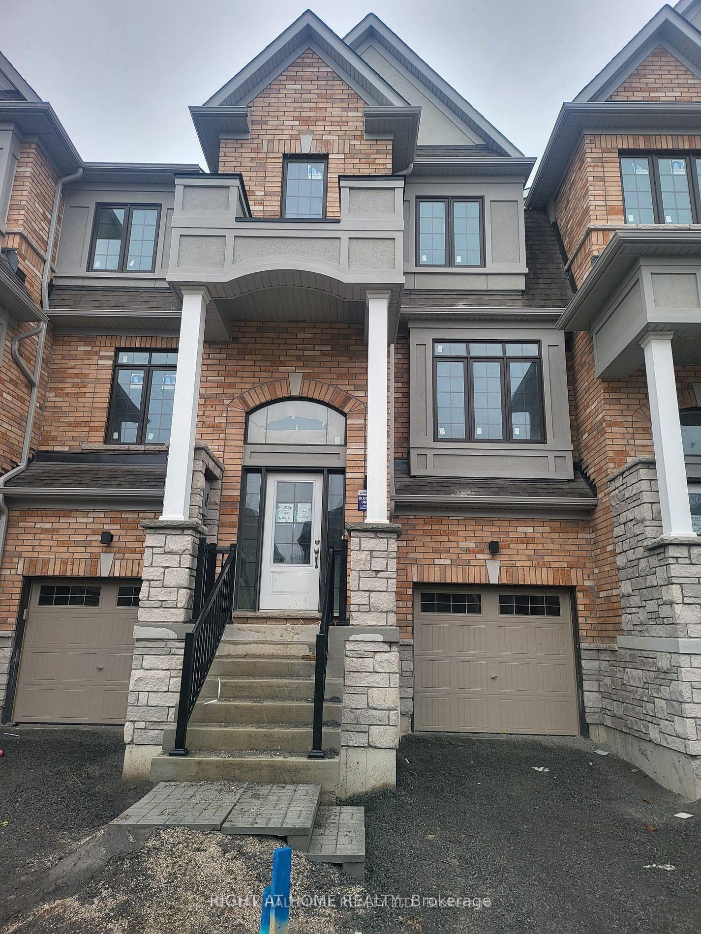 11 Frank Lloyd Wright Street — photo 1