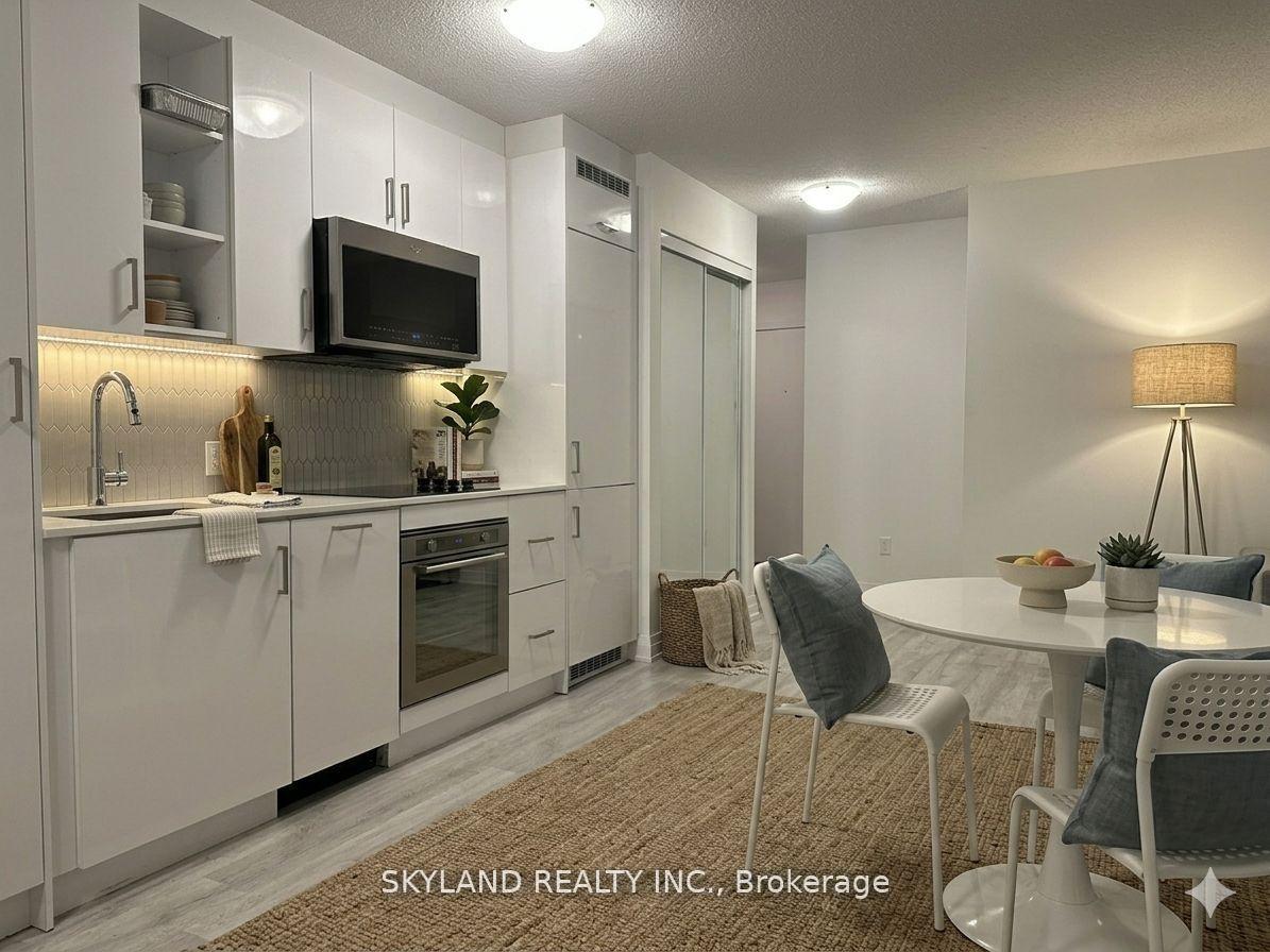 251 Manitoba Street 205 #205, Toronto — Condo for sale, photo 1
