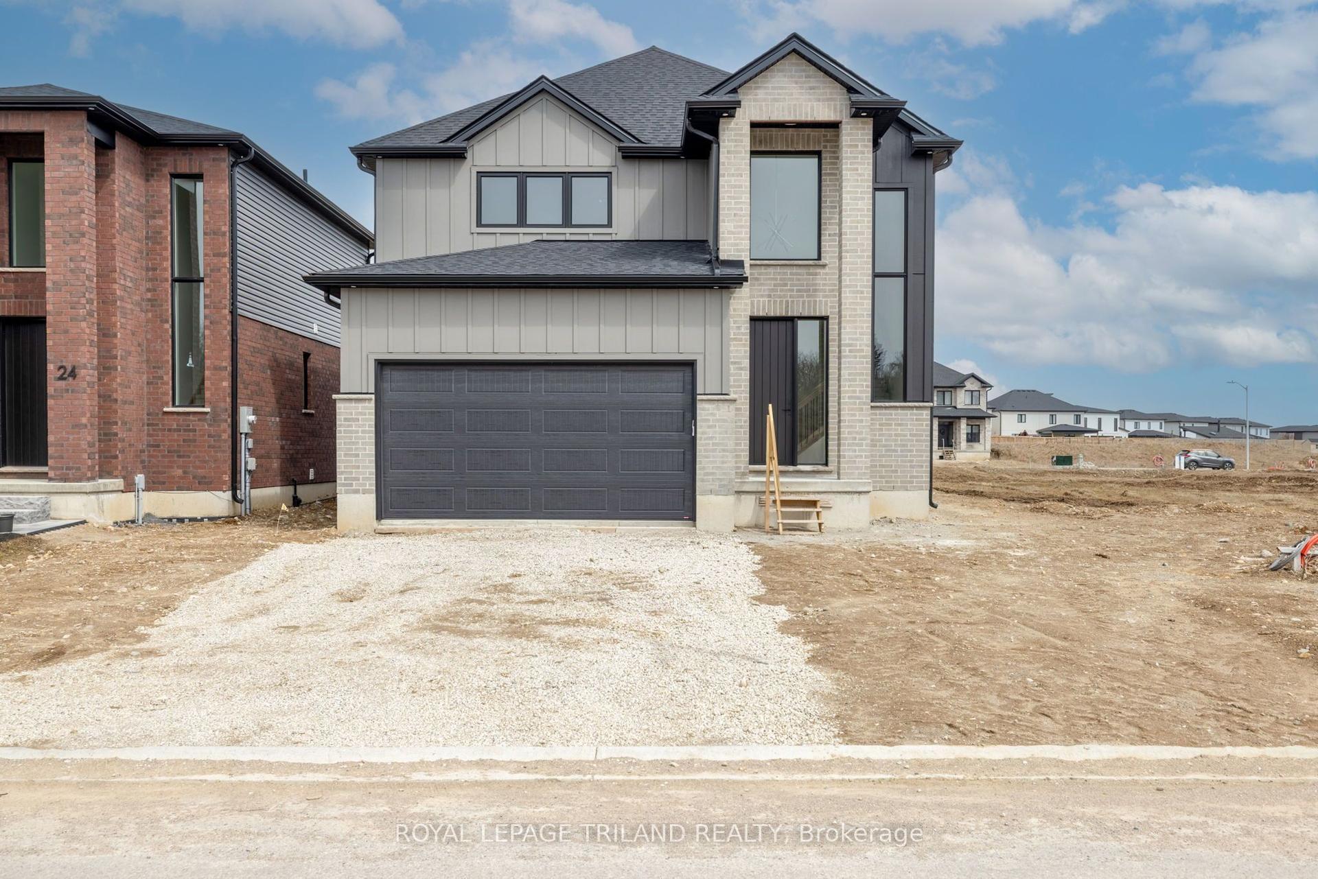 47 Allister Drive — photo 1