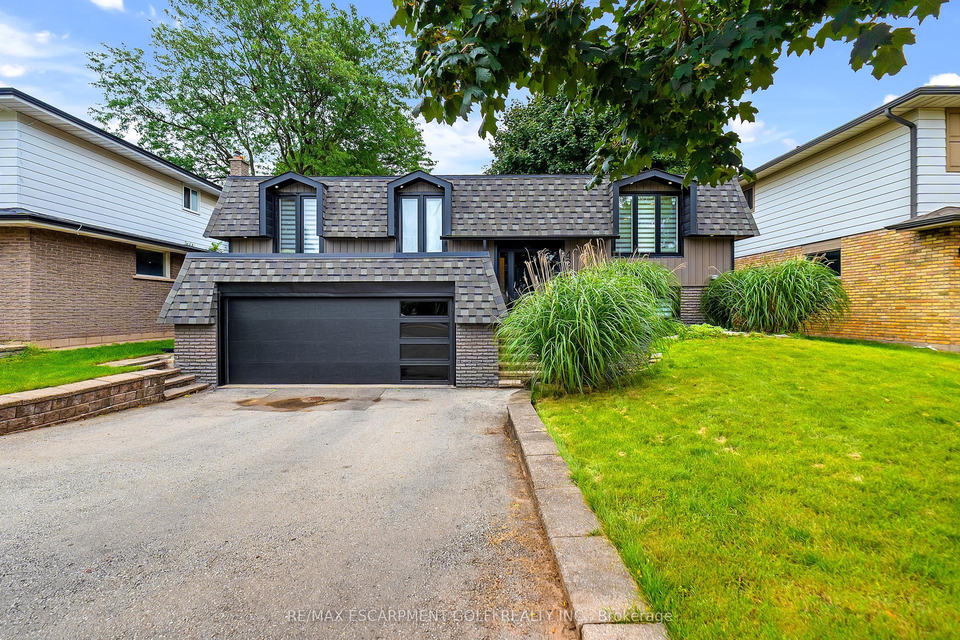 4236 LONGMOOR Drive, Burlington — Detached for sale, photo 1