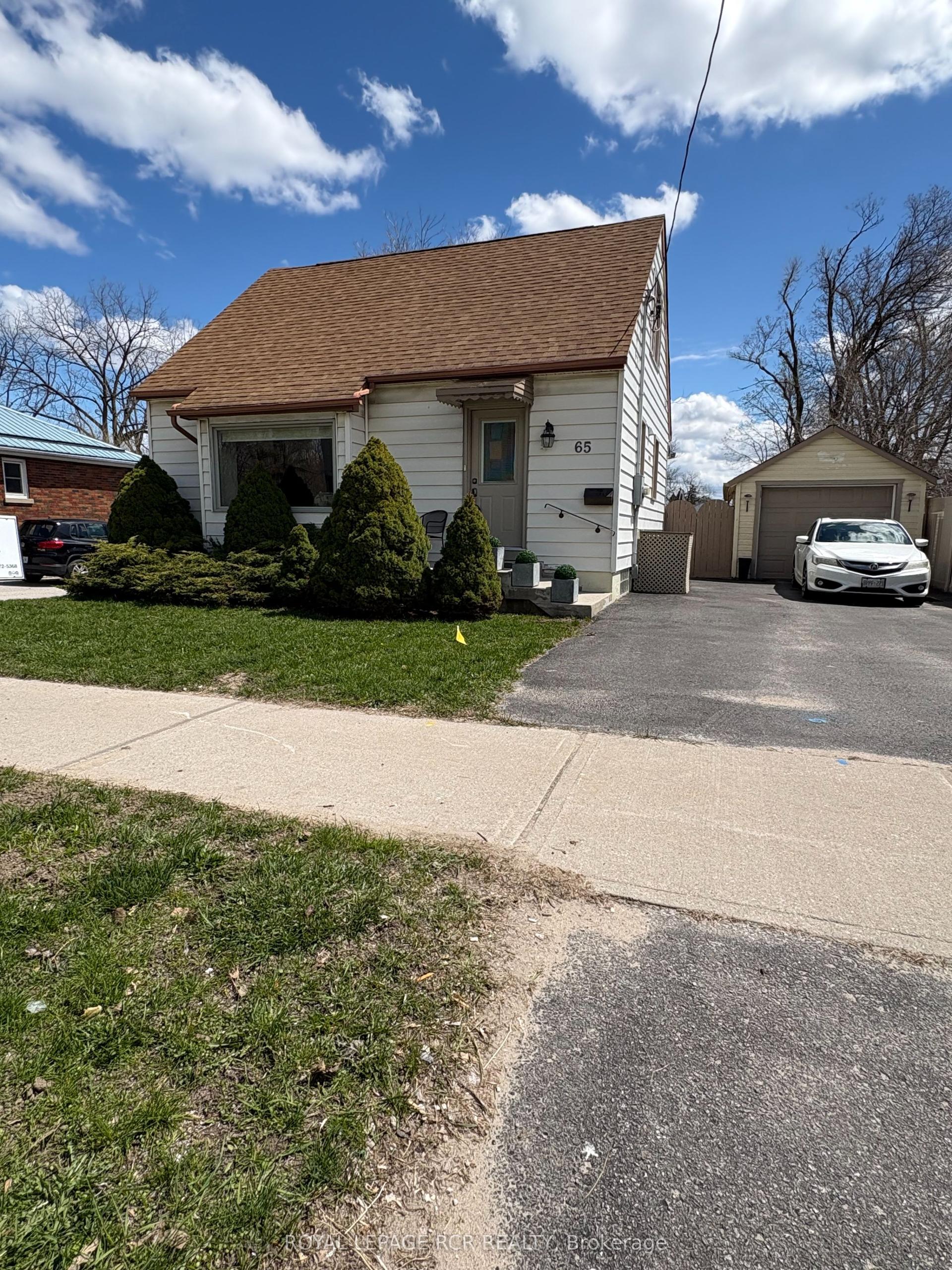 65 Donald Street — photo 1