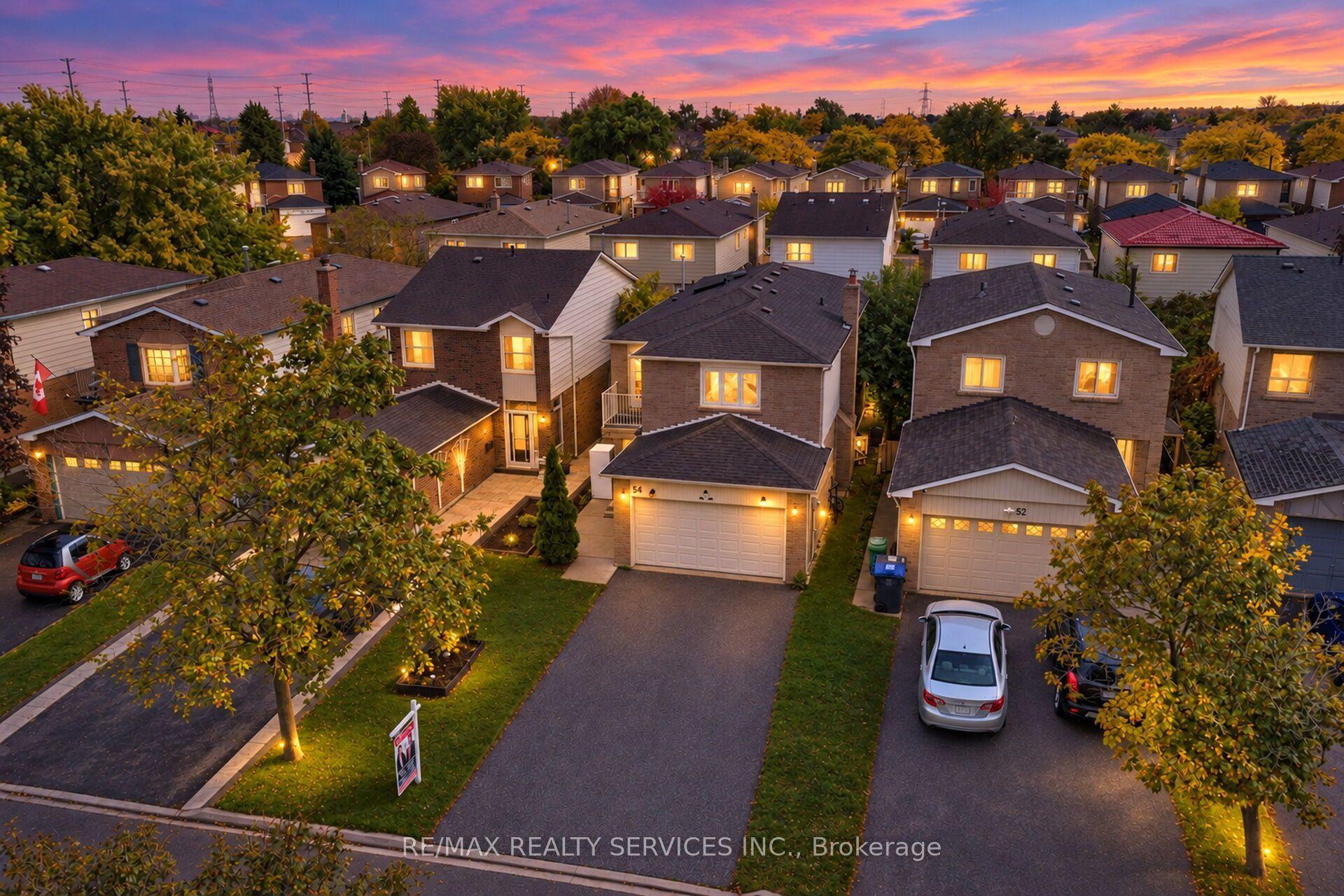 54 Pickard Lane, Brampton — Detached for sale, photo 1