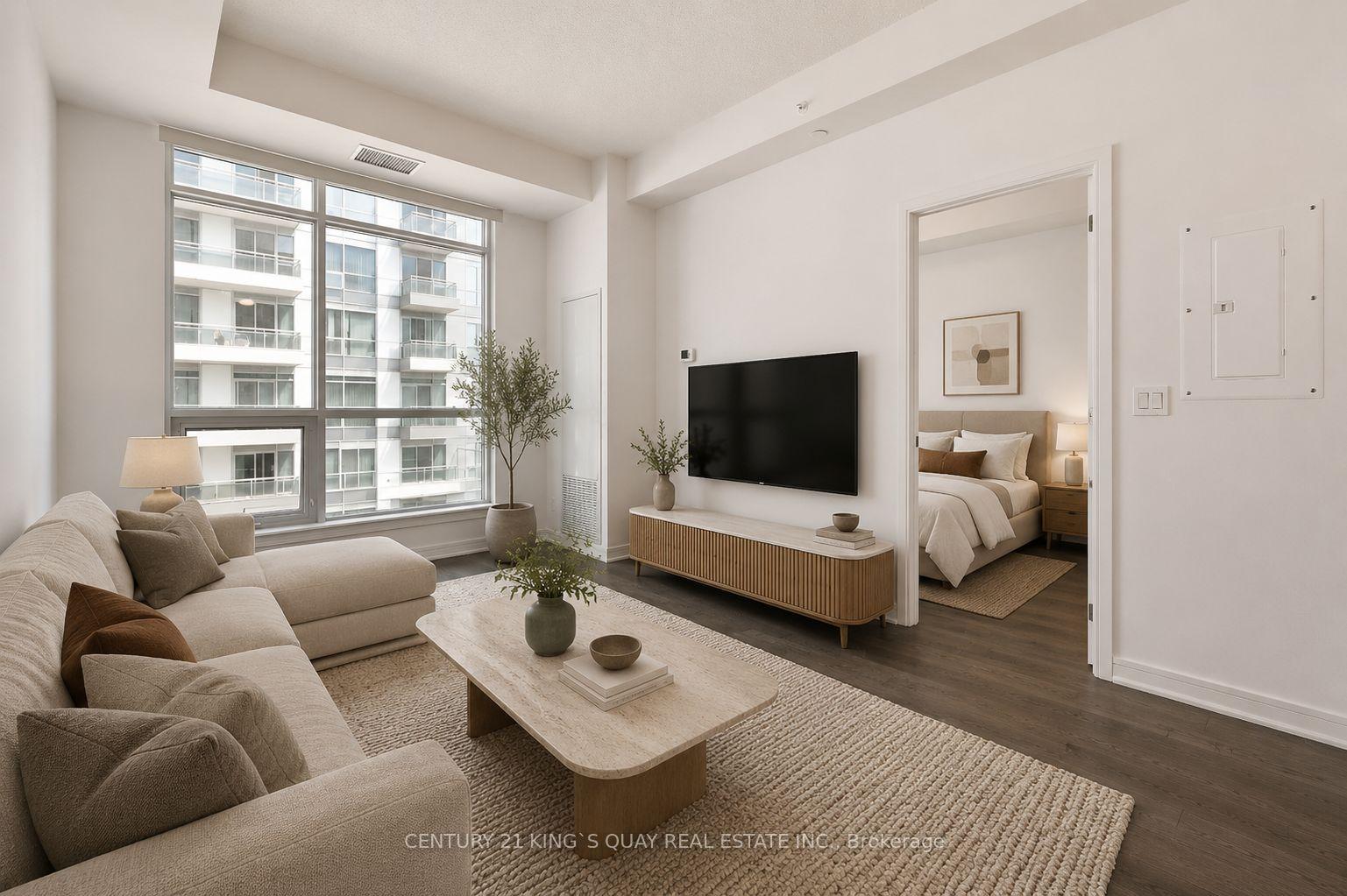9199 Yonge Street SE811 #SE811 — photo 1