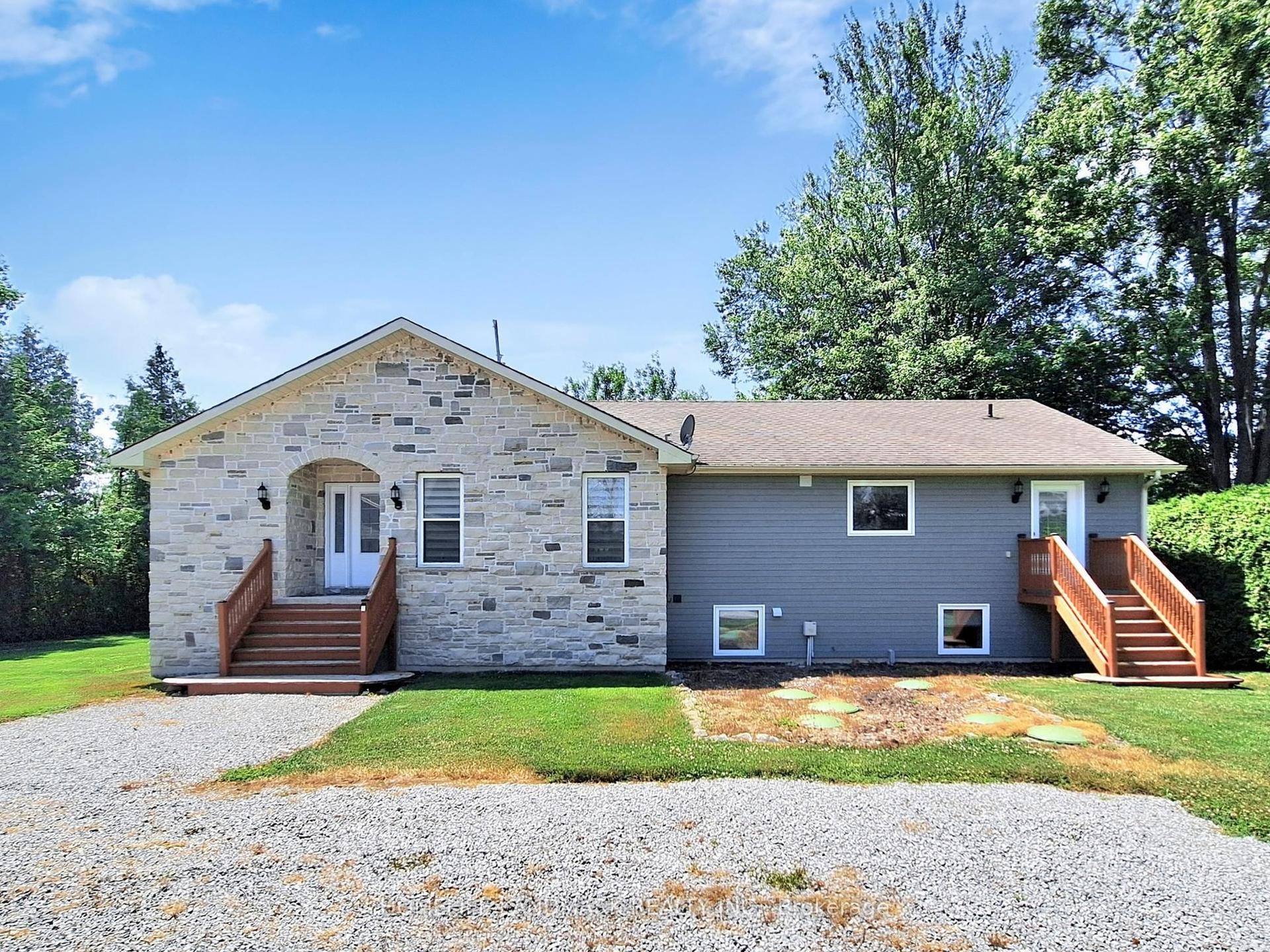 1662 Lakeshore Drive — photo 1