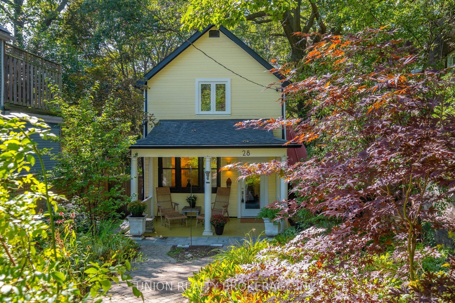 28 Victoria Park Avenue, Toronto — Detached for sale, photo 1