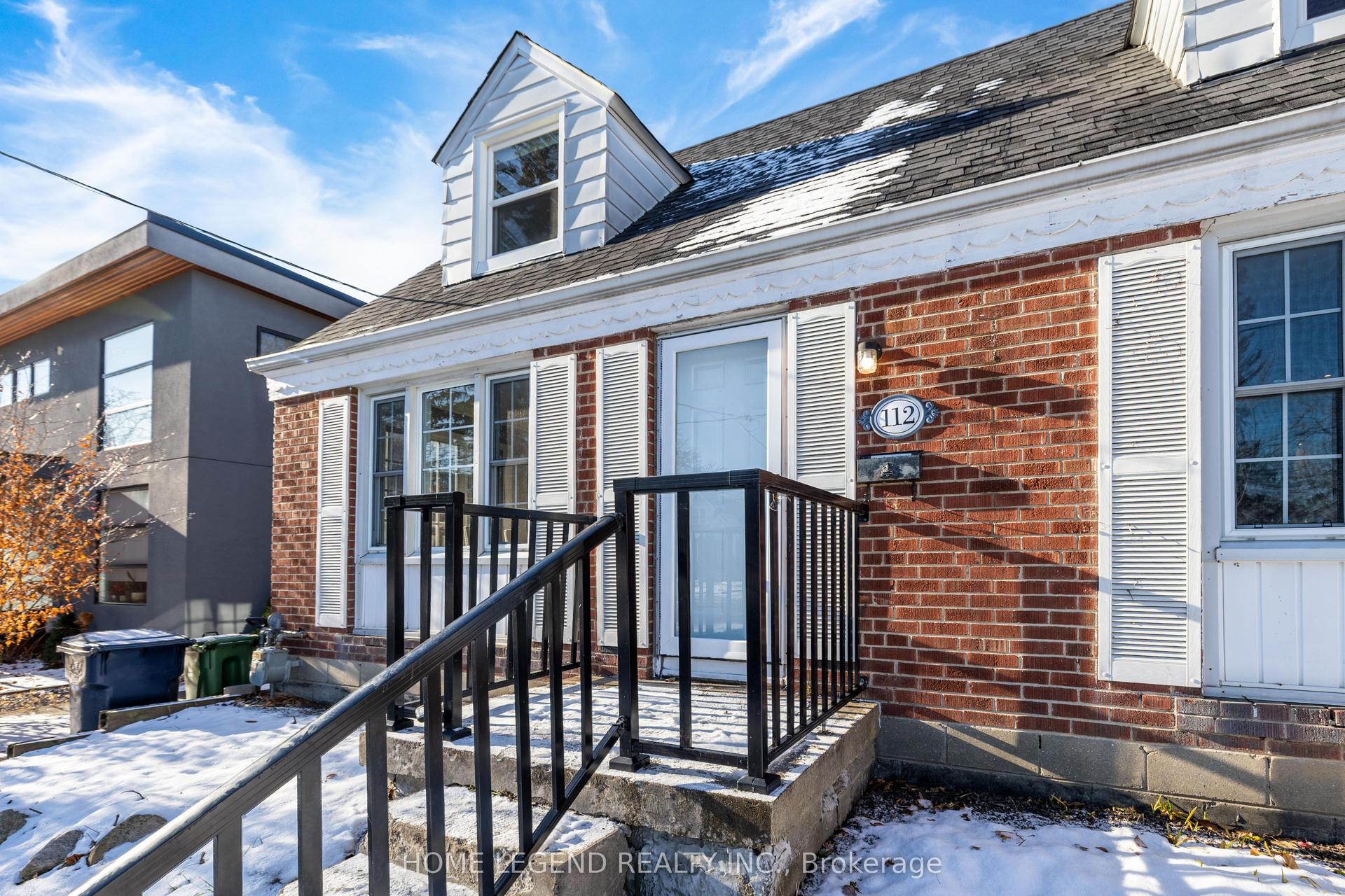 112 Bevdale Road, Toronto — Detached for lease, photo 1
