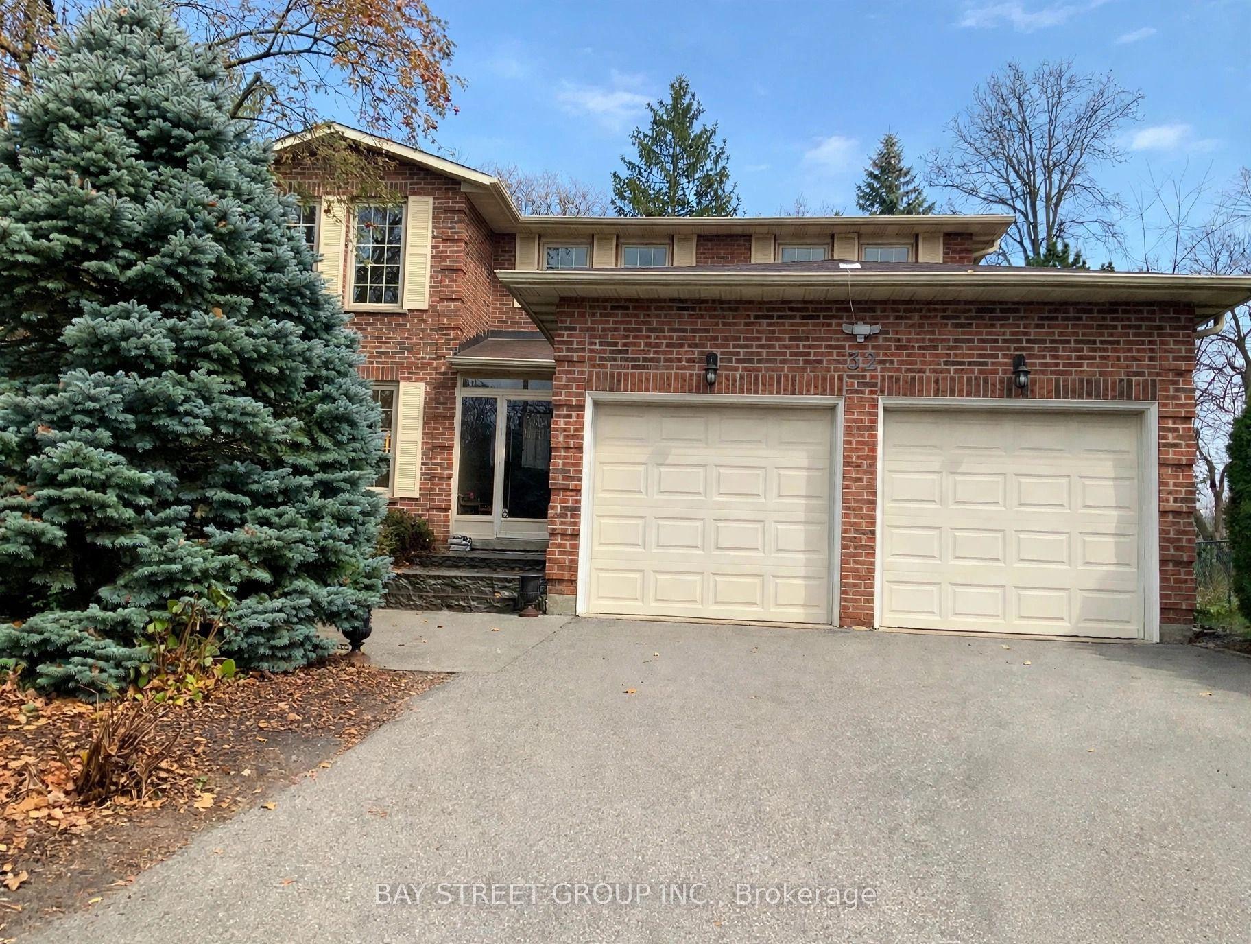 32 Barker Court, Markham — Detached for lease, photo 1