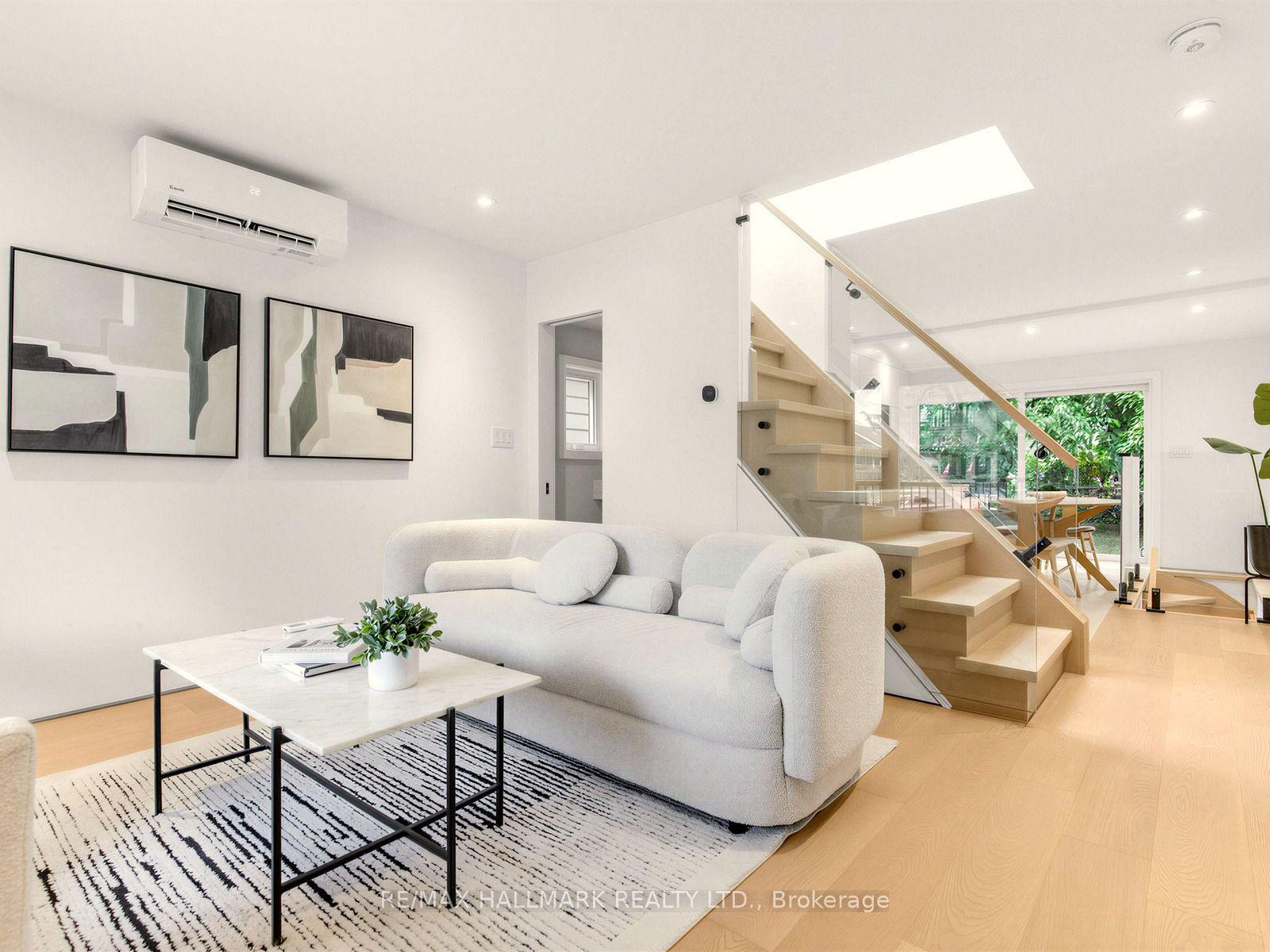 227 Donlands Avenue, Toronto — Detached for sale, photo 1