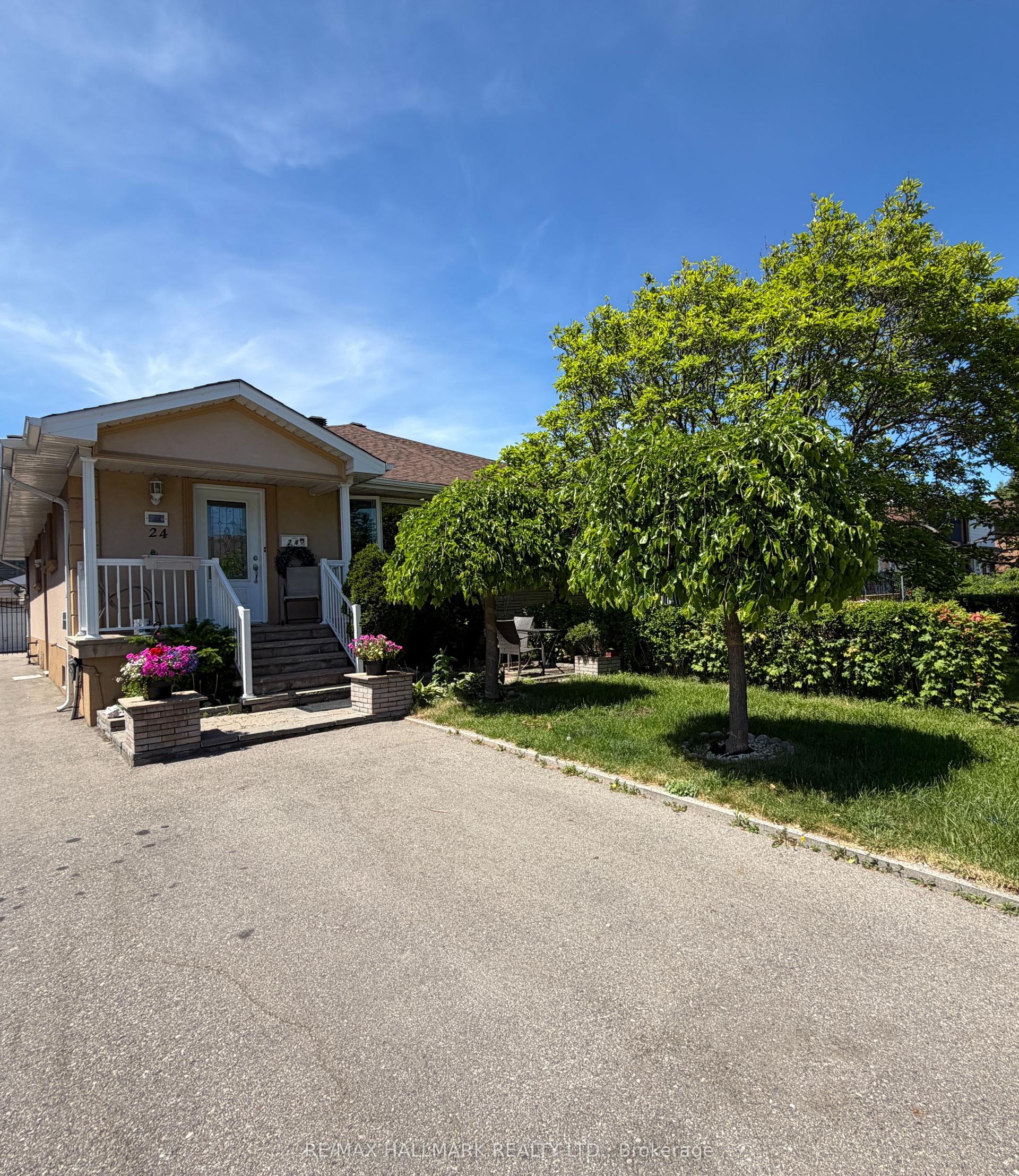 24 Clarion Road Main #Main — photo 1
