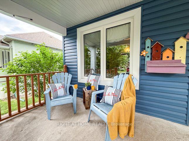 114 N College Avenue, Sarnia — Detached for sale, photo 1