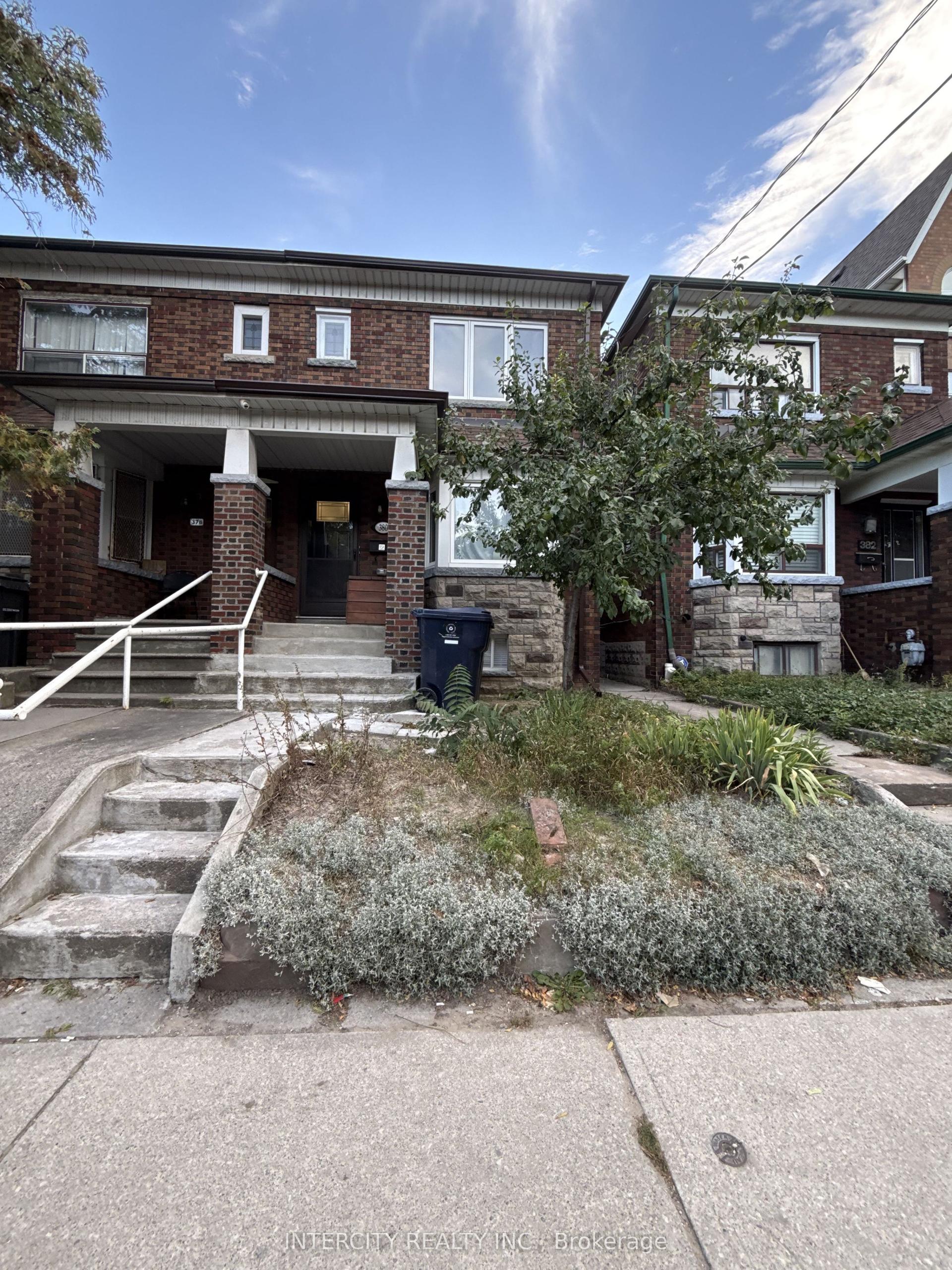 380 Clinton Street Basement #Basement, Toronto — Semi-Detached for lease, photo 1