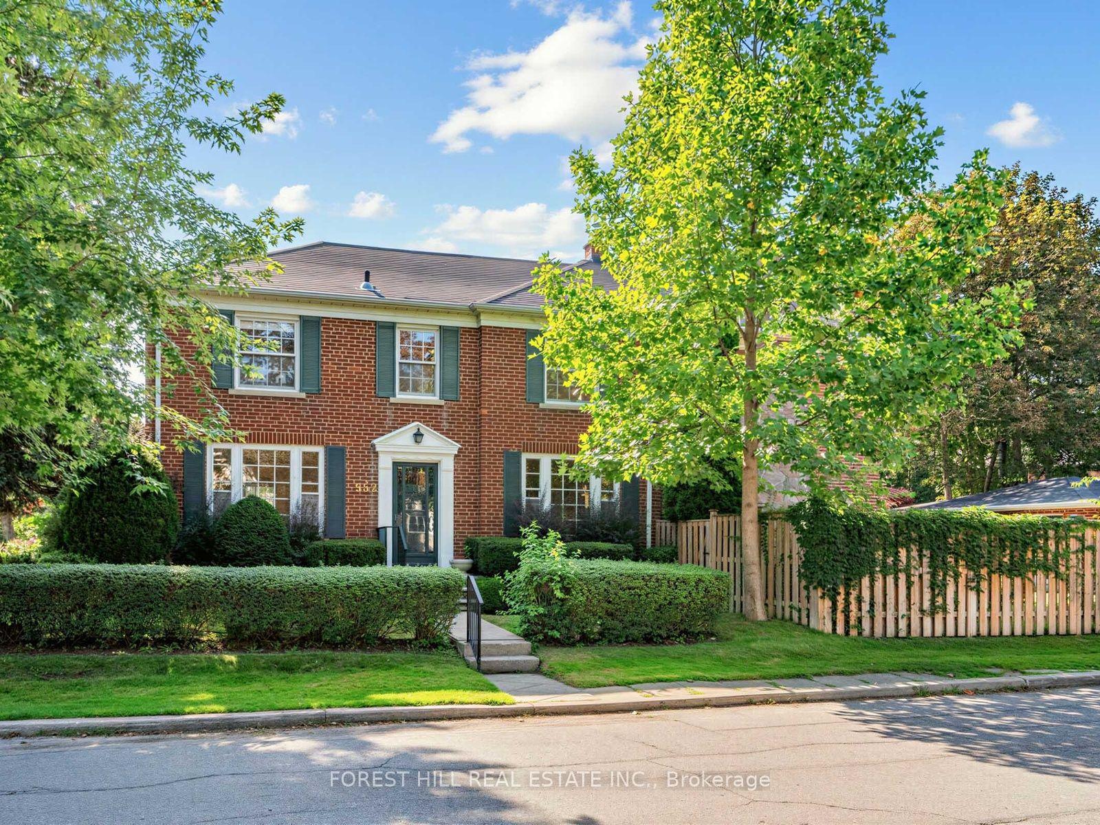 552 St Clements Avenue, Toronto — Detached for sale, photo 1