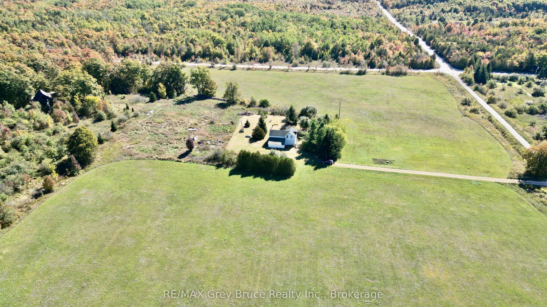 226 Bartley Drive, Northern Bruce Peninsula — Detached for sale, photo 1