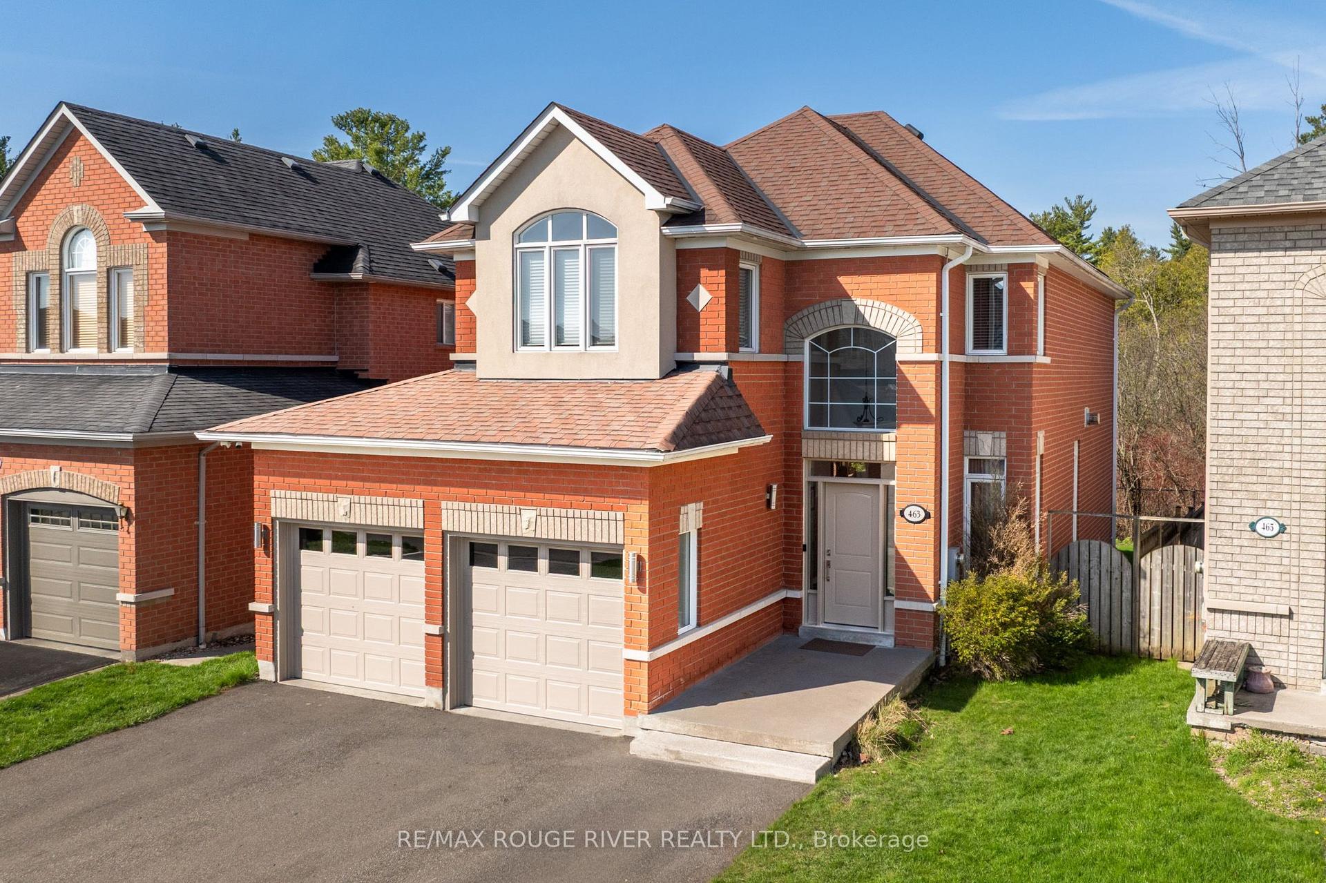 463 Summerpark Crescent — photo 1