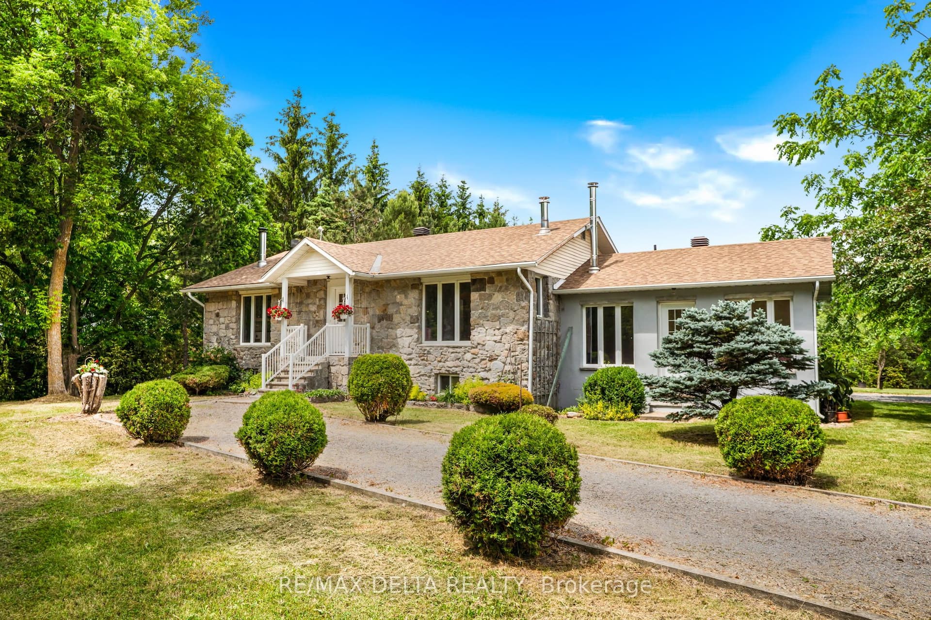 2685 Concession 7 Road — photo 1