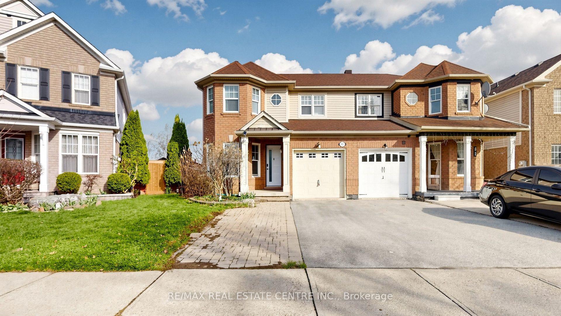 80 Sweetwood Circle — photo 1