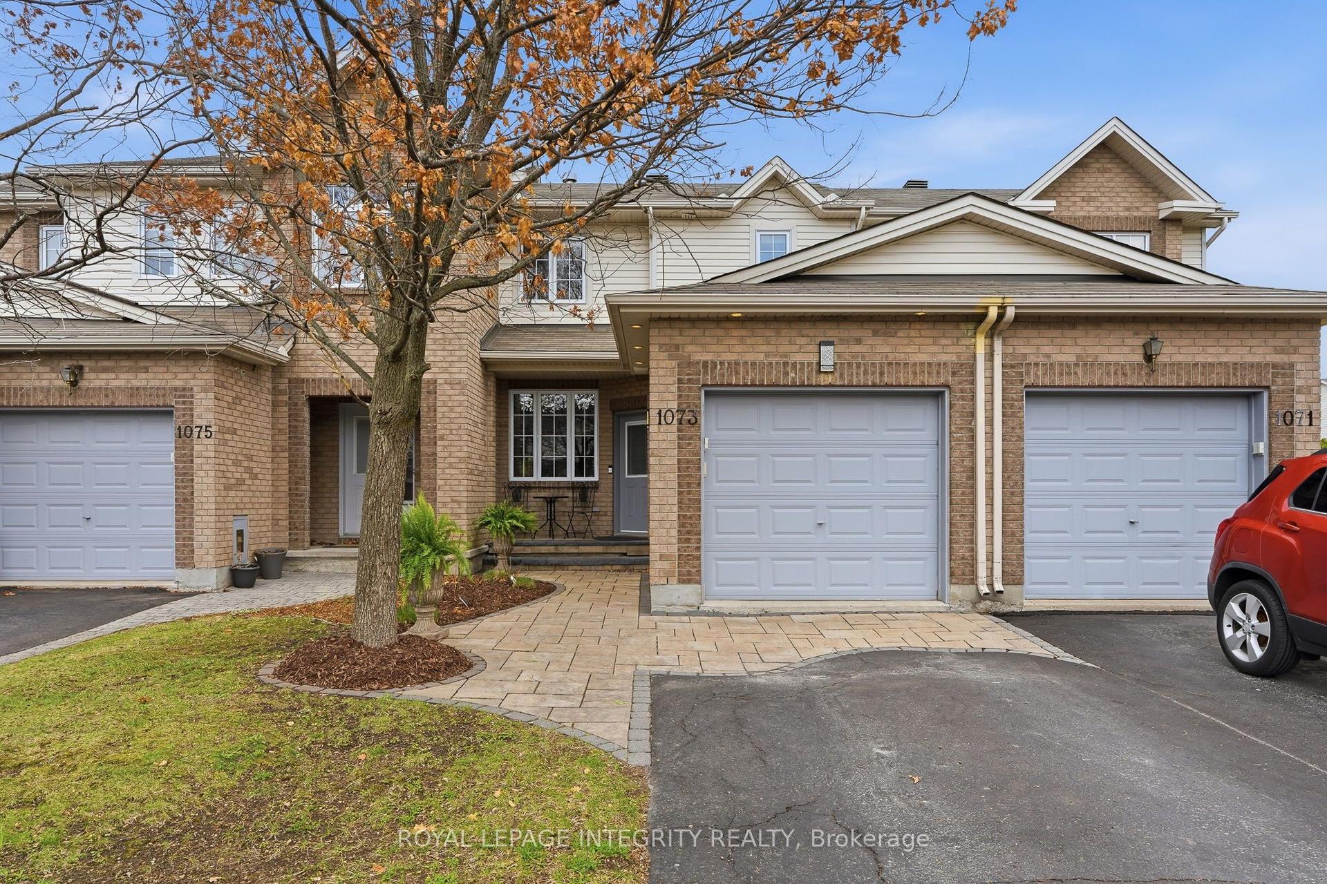 1073 Brasseur Crescent — photo 1
