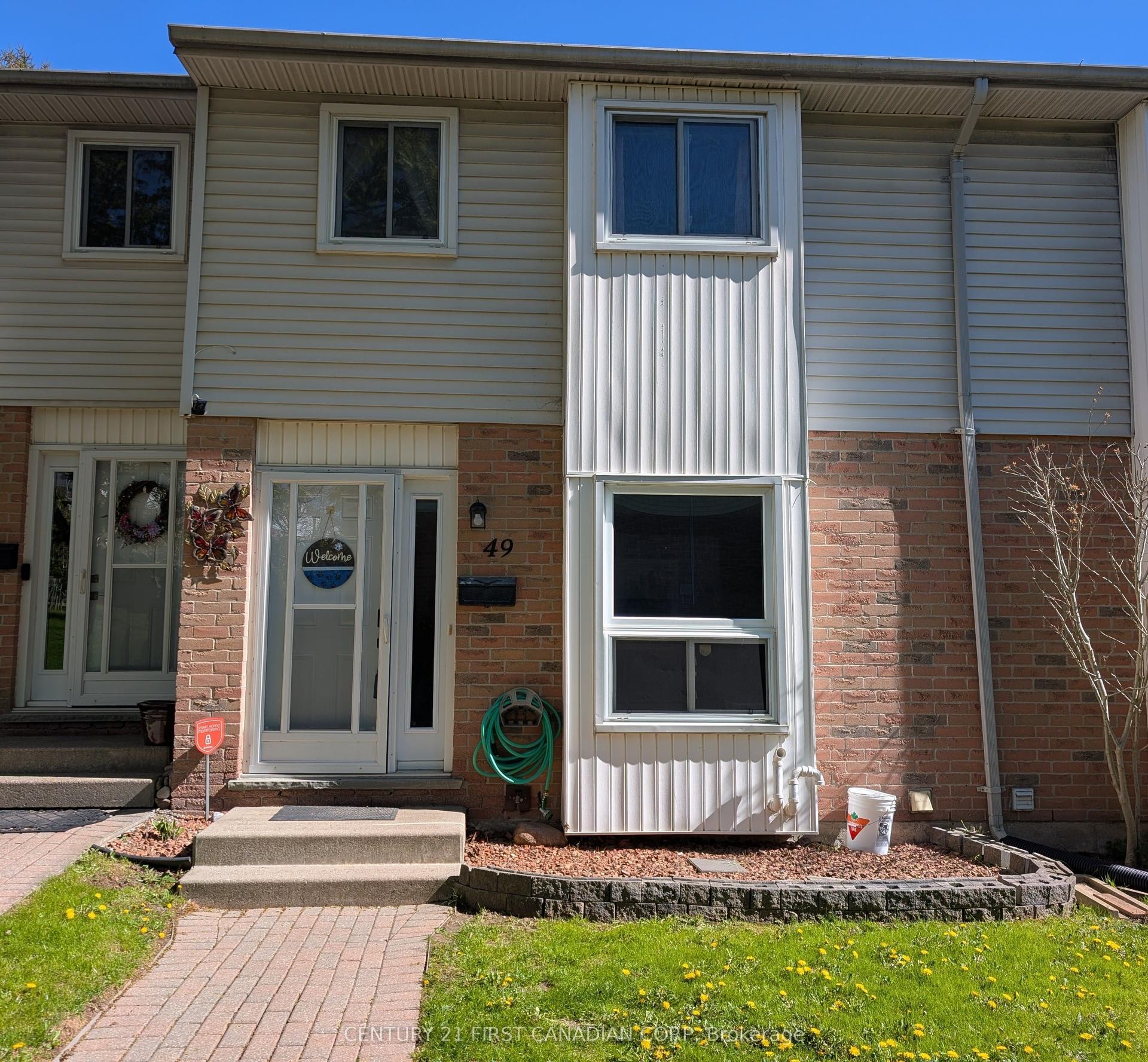 110 Deveron Crescent 49 #49 — photo 1