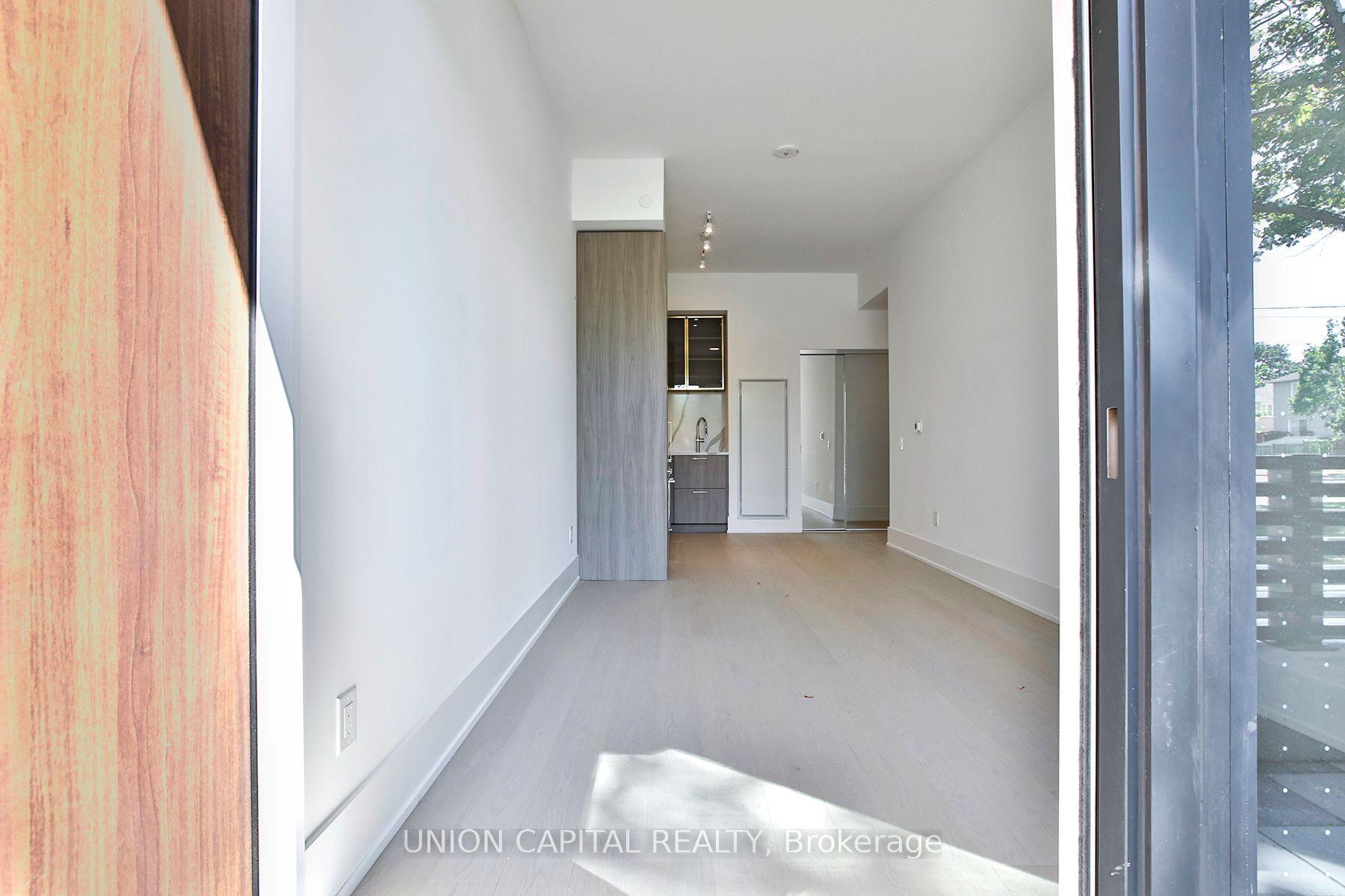 36 Olive Avenue TH103 #TH103, Toronto — Condo Town for lease, photo 1