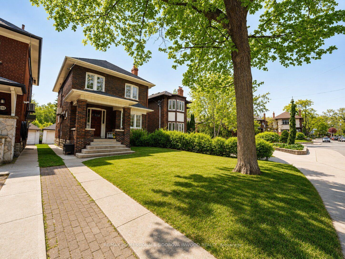 112 Clendenan Avenue — photo 1
