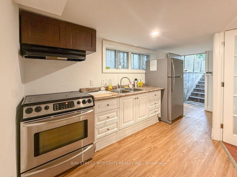 275 Estelle Avenue Lower #Lower, Toronto — Detached for lease, photo 1