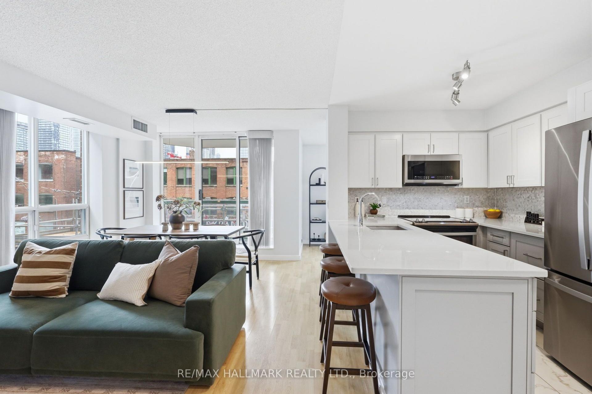 311 Richmond Street 303 #303 — photo 1
