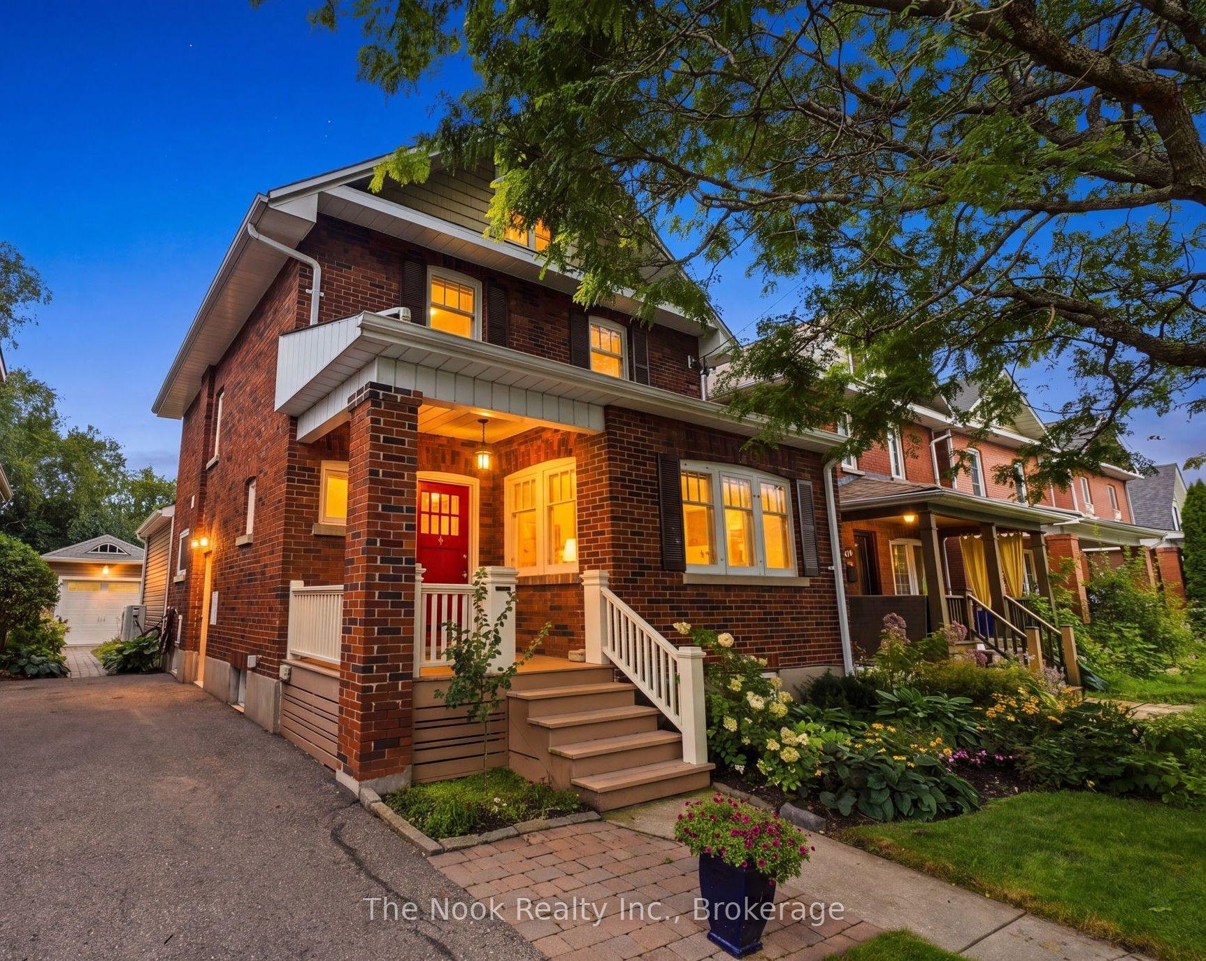 21 Westmoreland Avenue, Oshawa — Detached for sale, photo 1