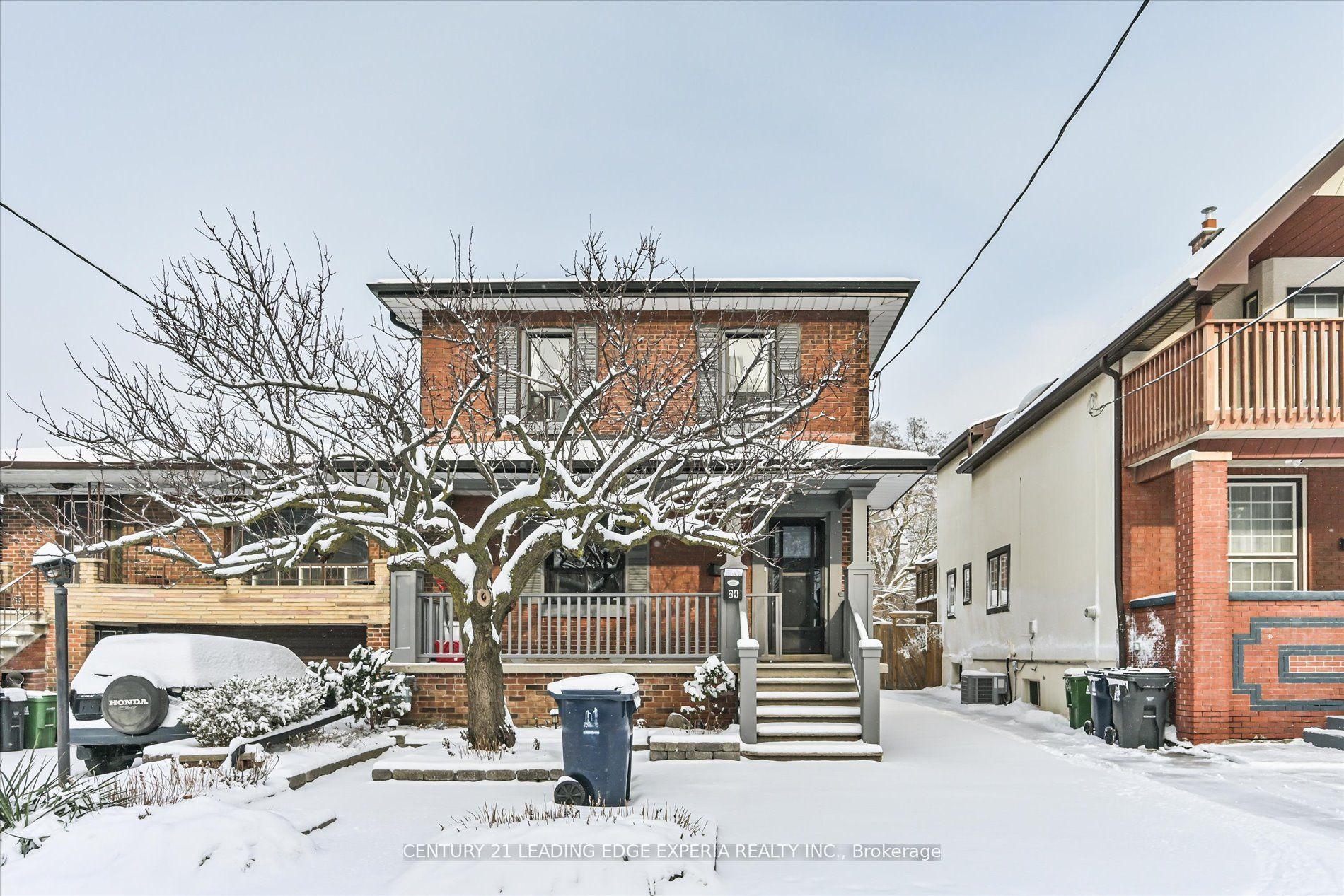 24 Torrens Avenue Lower #Lower — photo 1