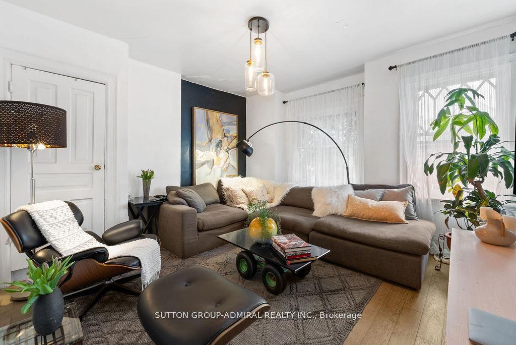 40 Claremont Street, Toronto — Townhouse for sale, photo 1