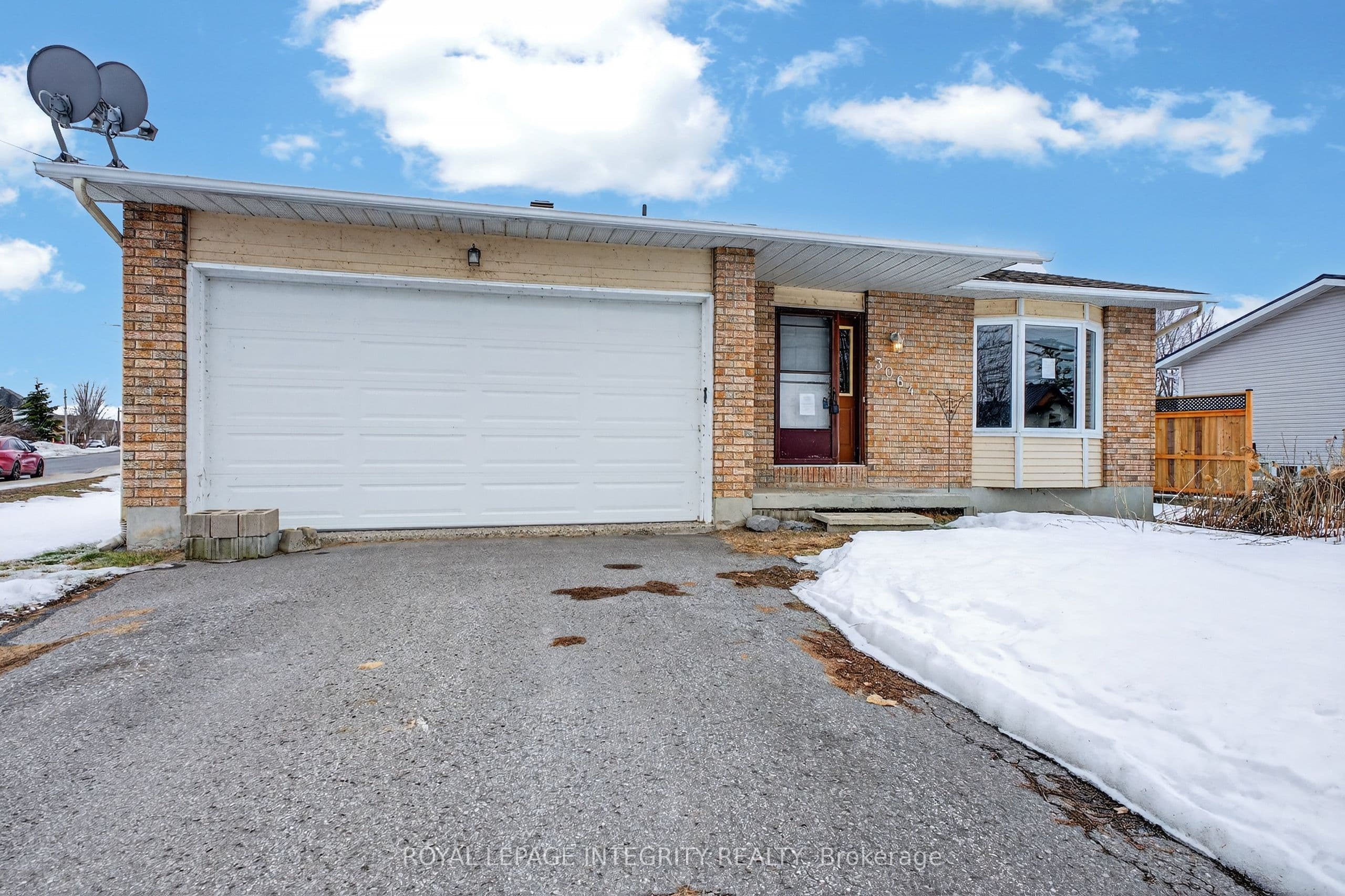 3064 Rue Principale Street — photo 1