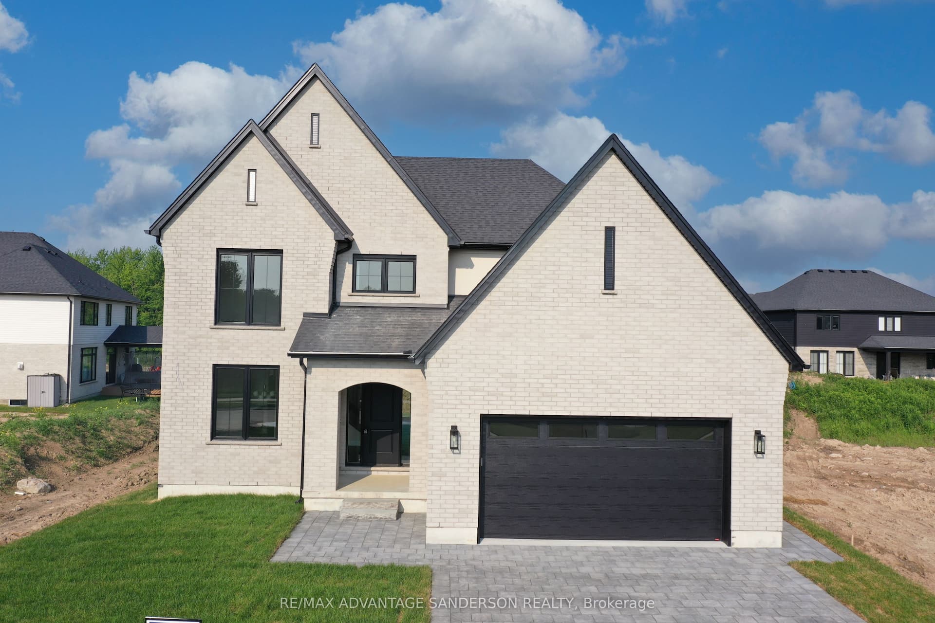 174 Timberwalk Trail — photo 1