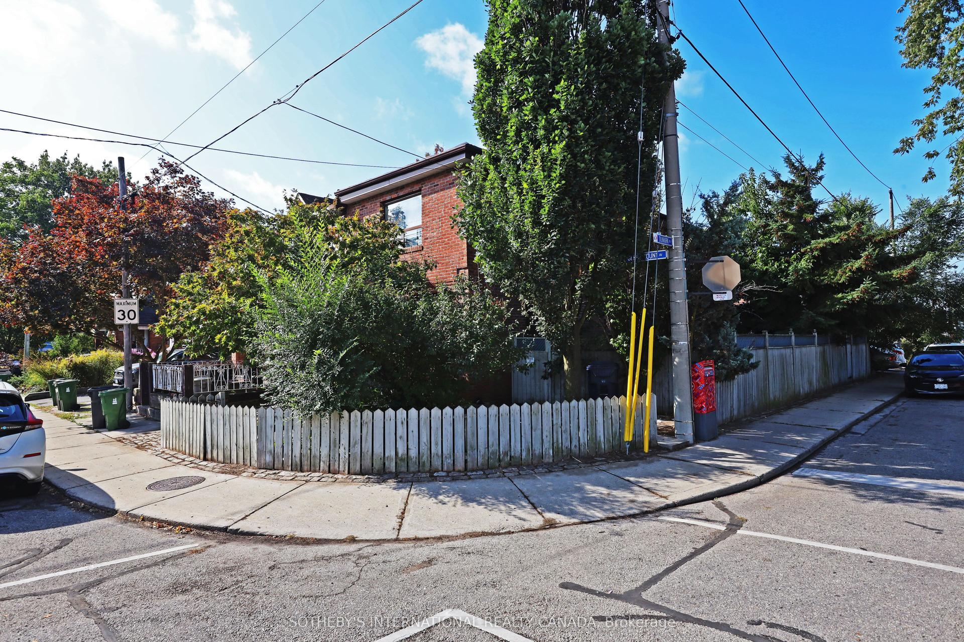 212 Glebemount Avenue Lower #Lower — photo 1