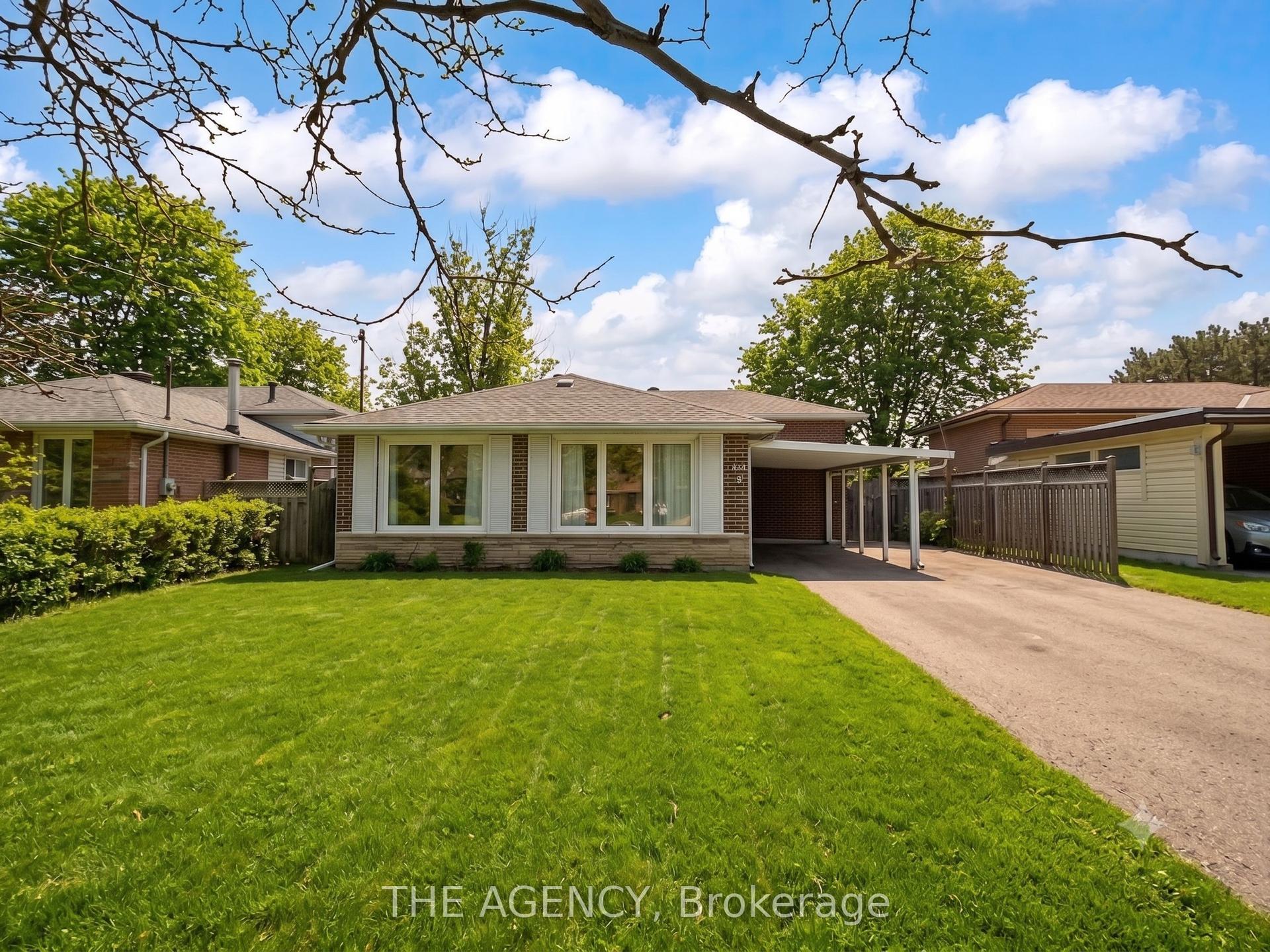 54 Manorglen Crescent — photo 1