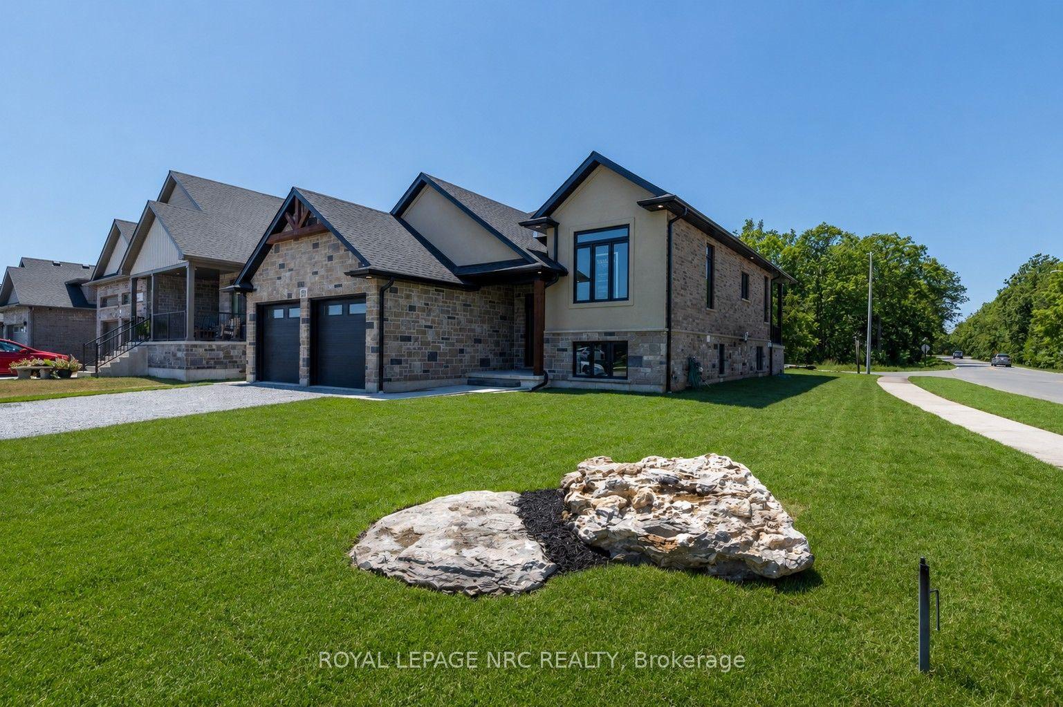 270 Lancaster Drive, Port Colborne — Detached for sale, photo 1